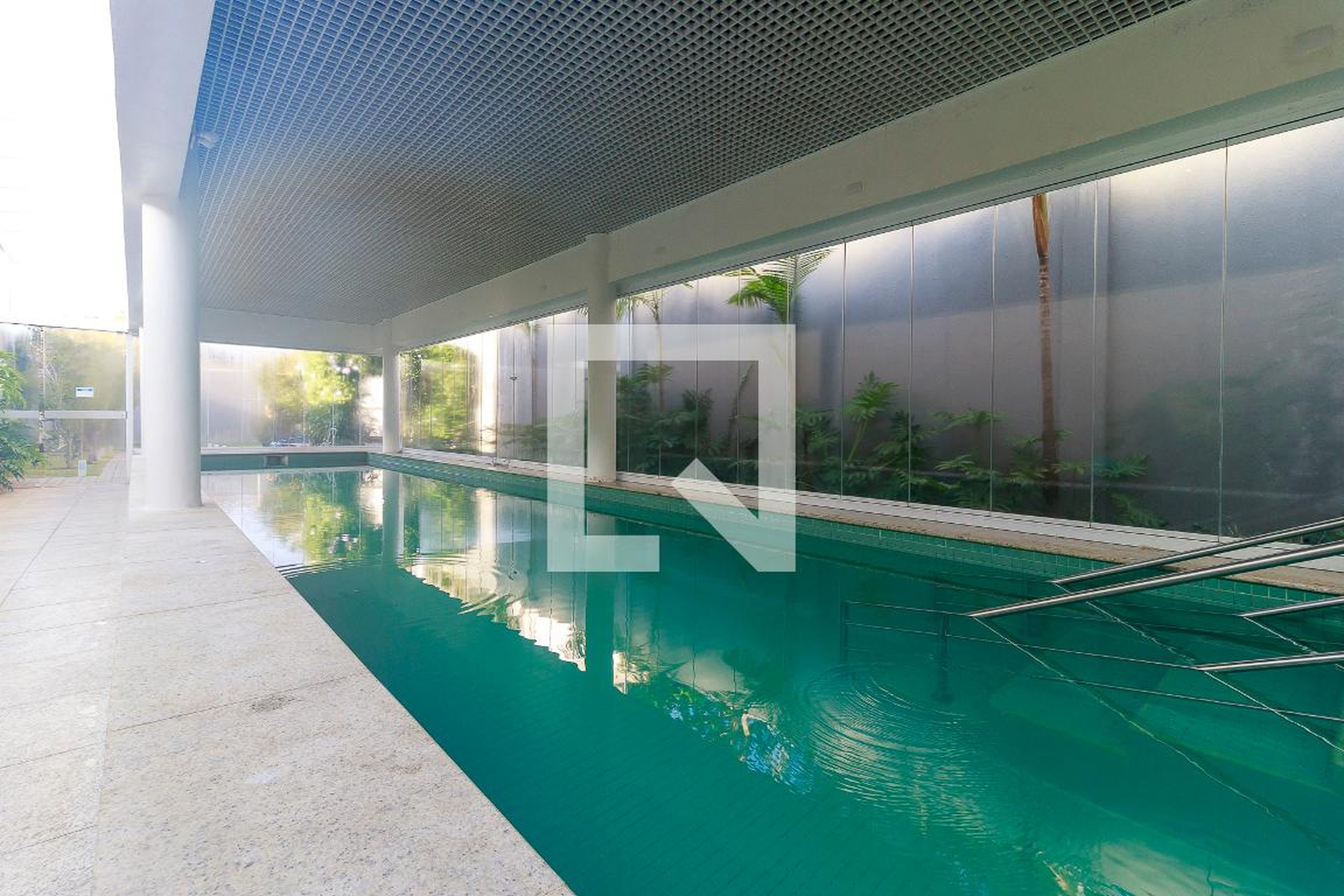 Piscina Coberta - Blue Note