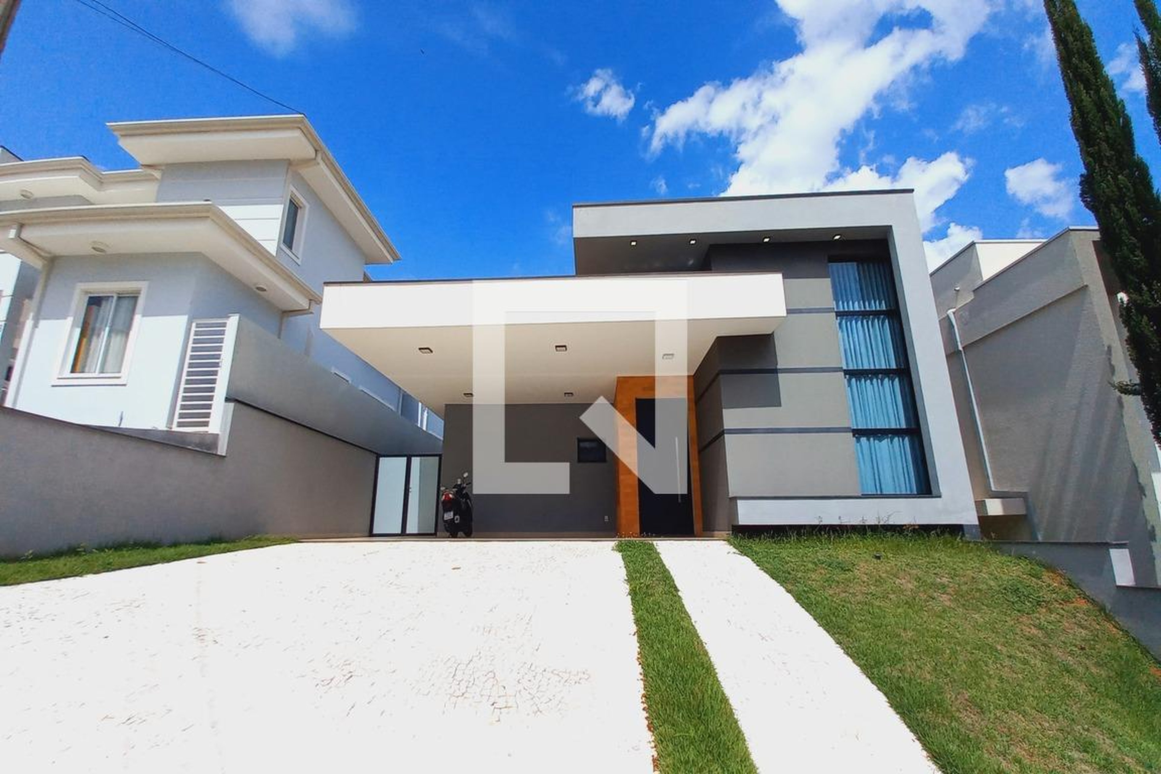 Fachada do Prédio RESIDENCIAL LAUERZ