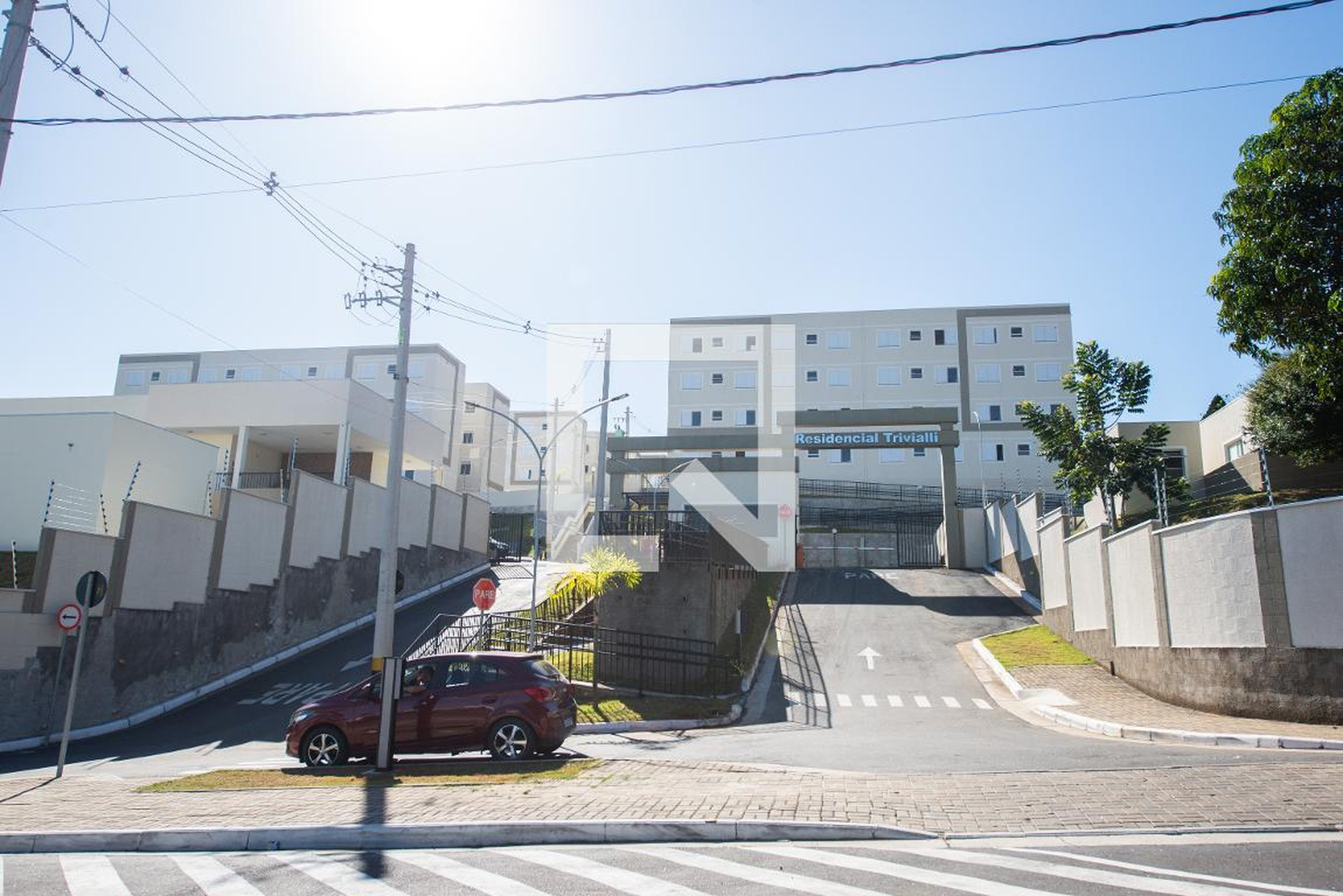 Fachada do condomínio Residencial Trivialli