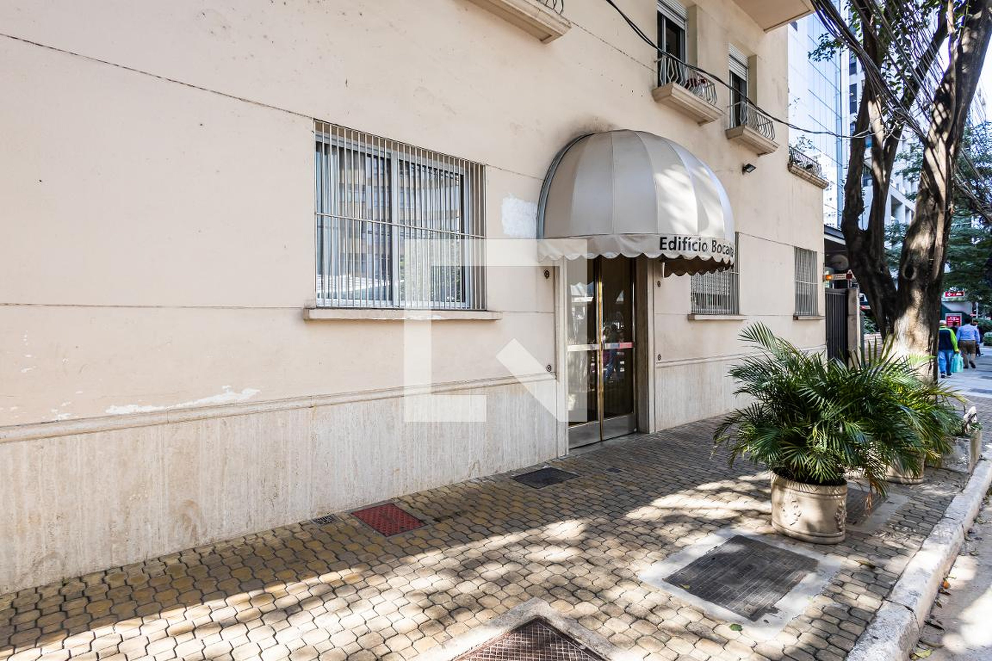 Fachada Condomínio em Alameda Santos, 284