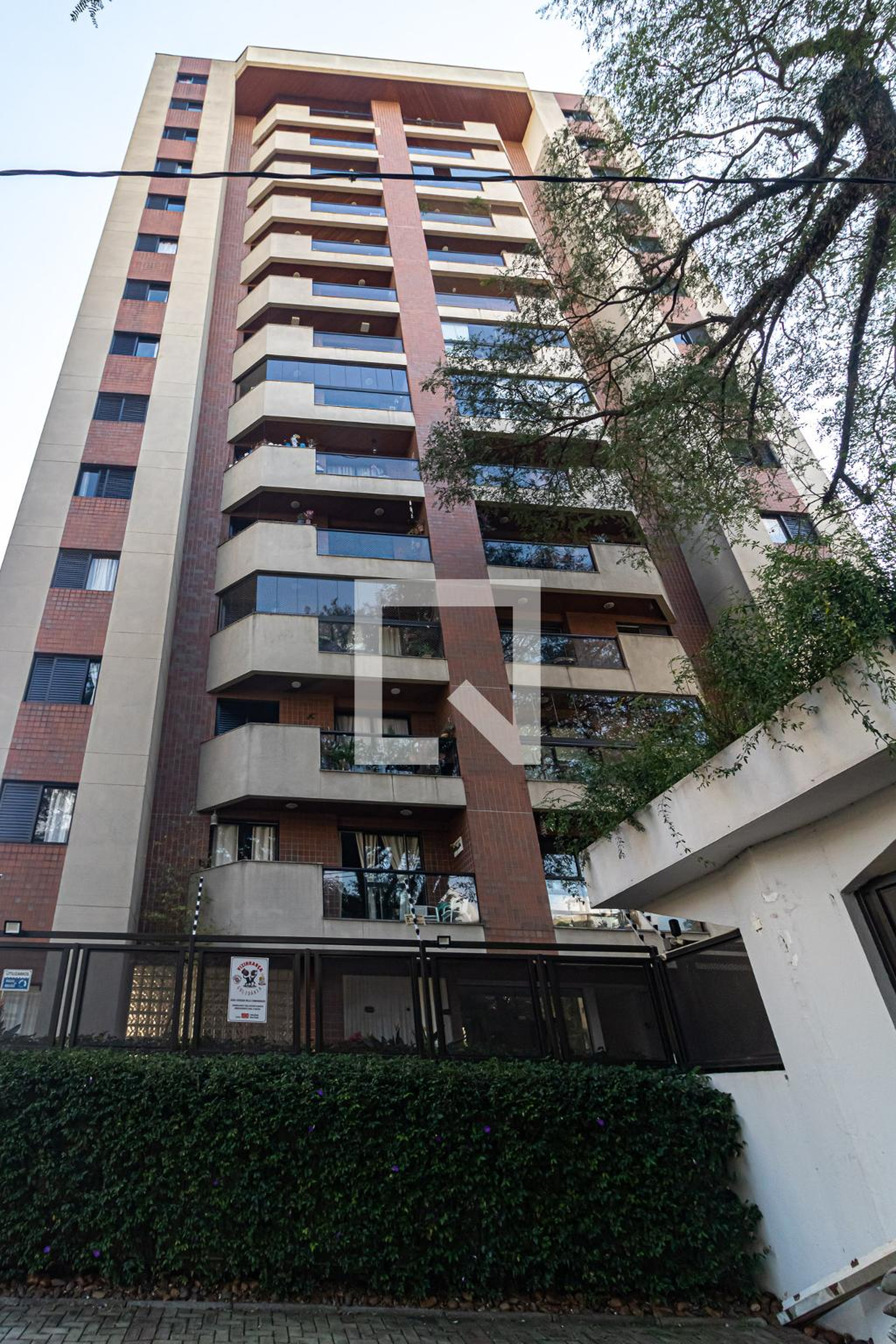 Fachada Condomínio Palazzo Ferrara