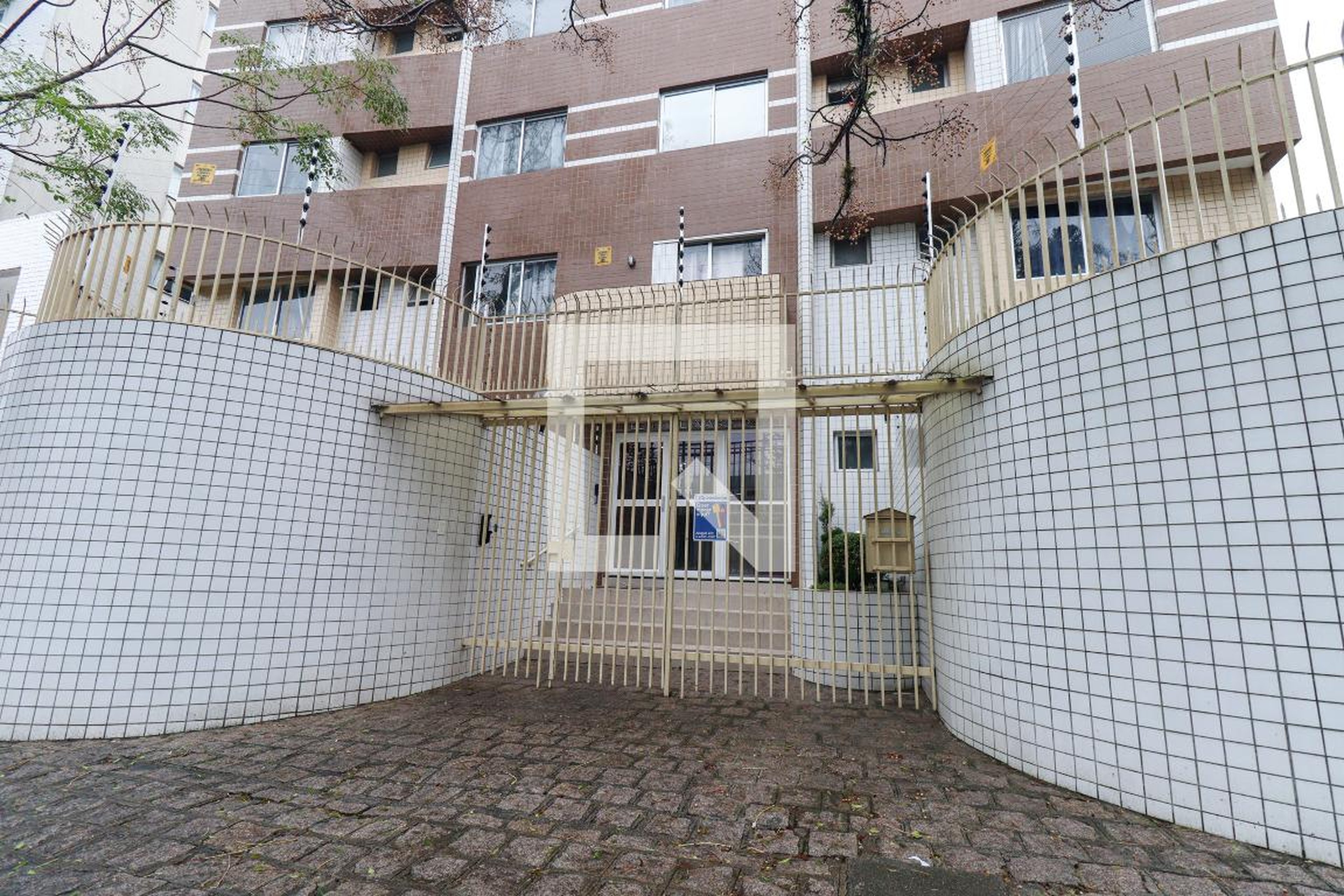 Fachada do Condomínio Condomínio Rua Francisco Nunes 944