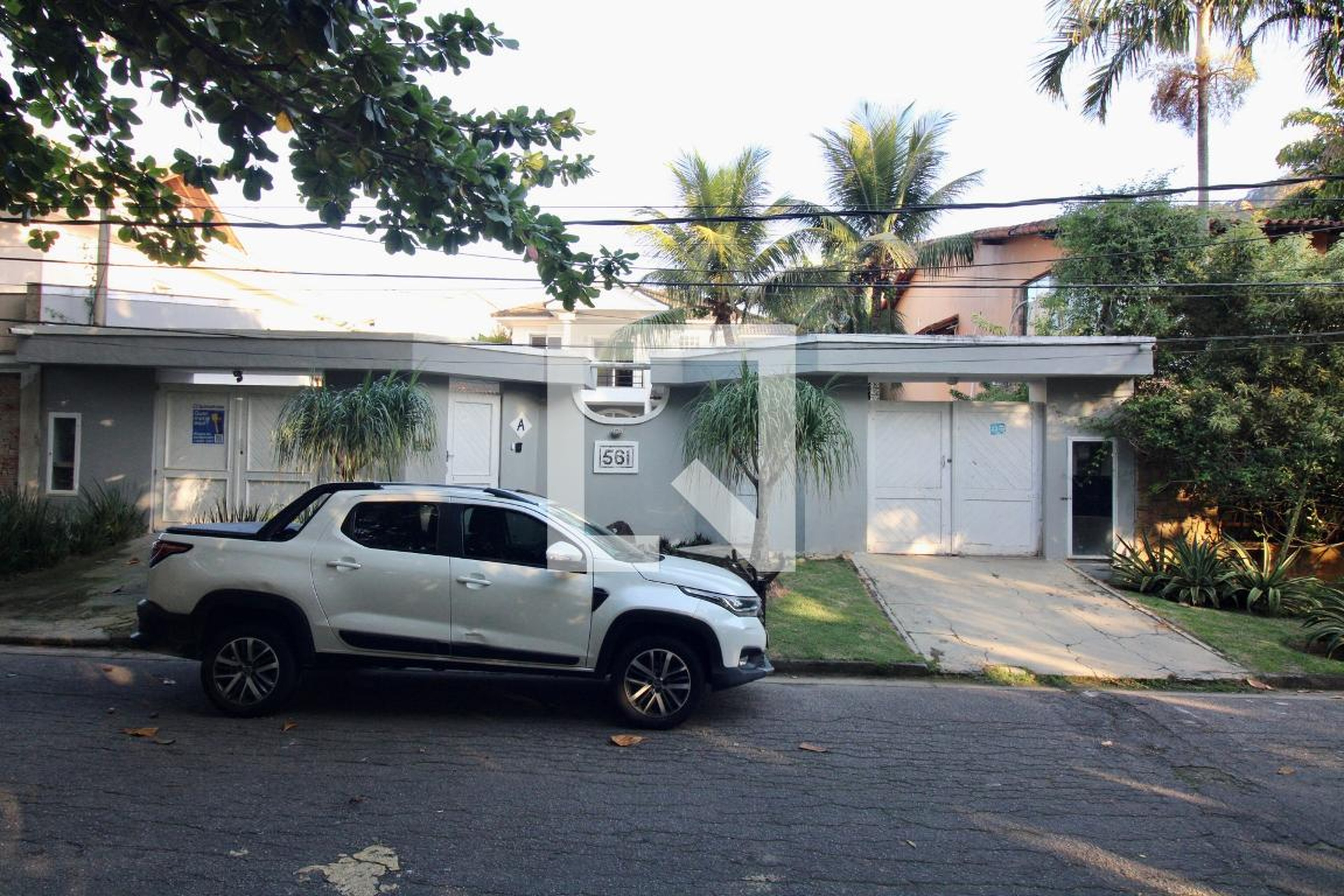 Fachada Condomínio em Rua Eduardo Colier Filho, 5404