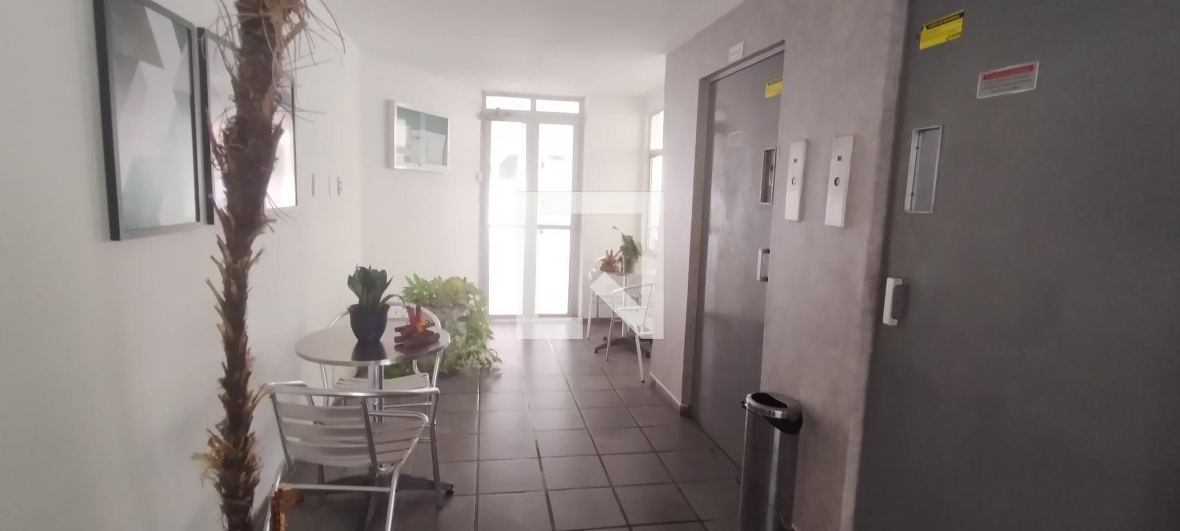 Elevador - Edifício Joia Luzitâna