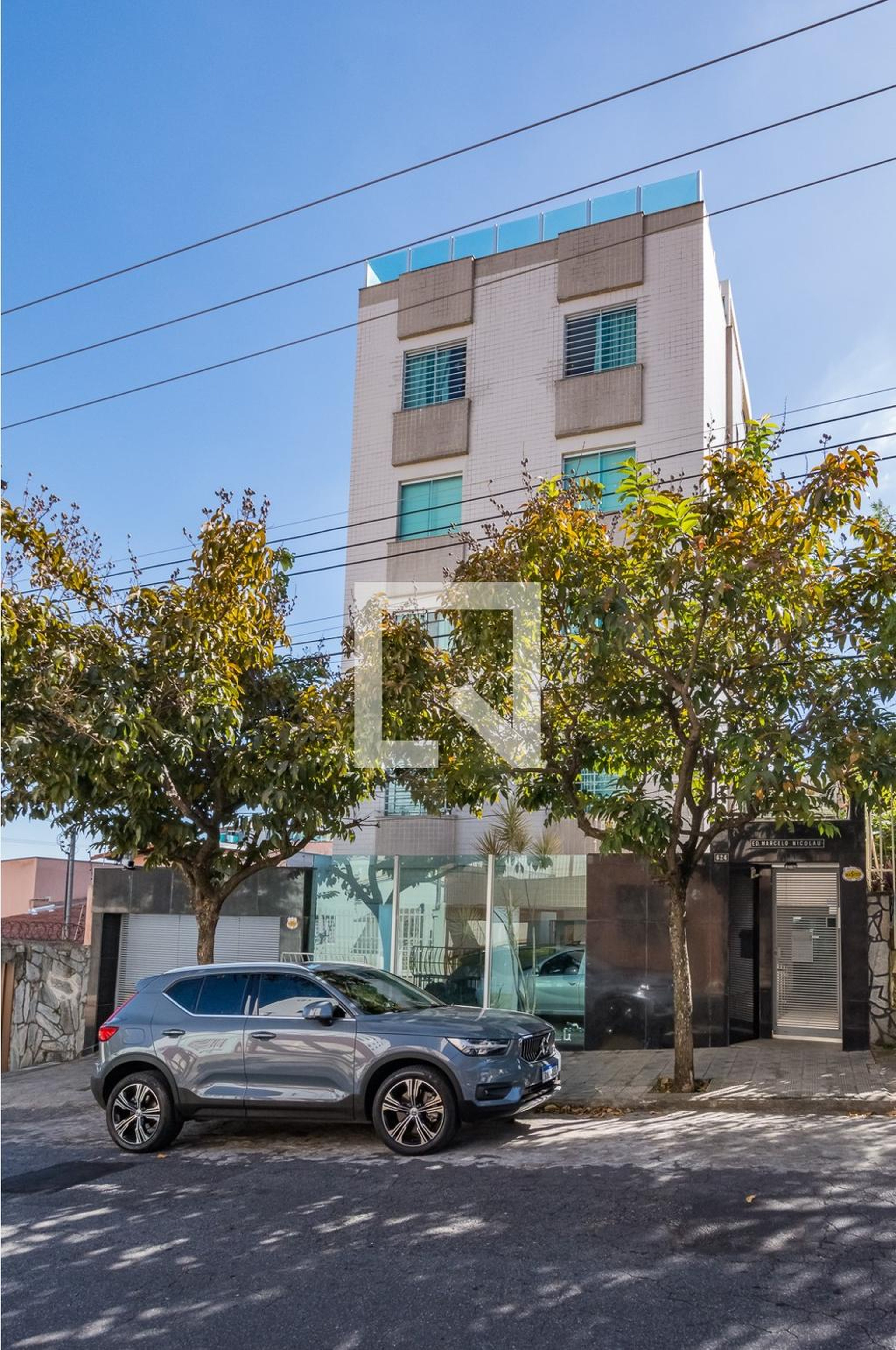 Fachada Condomínio em Rua Alpes, 624
