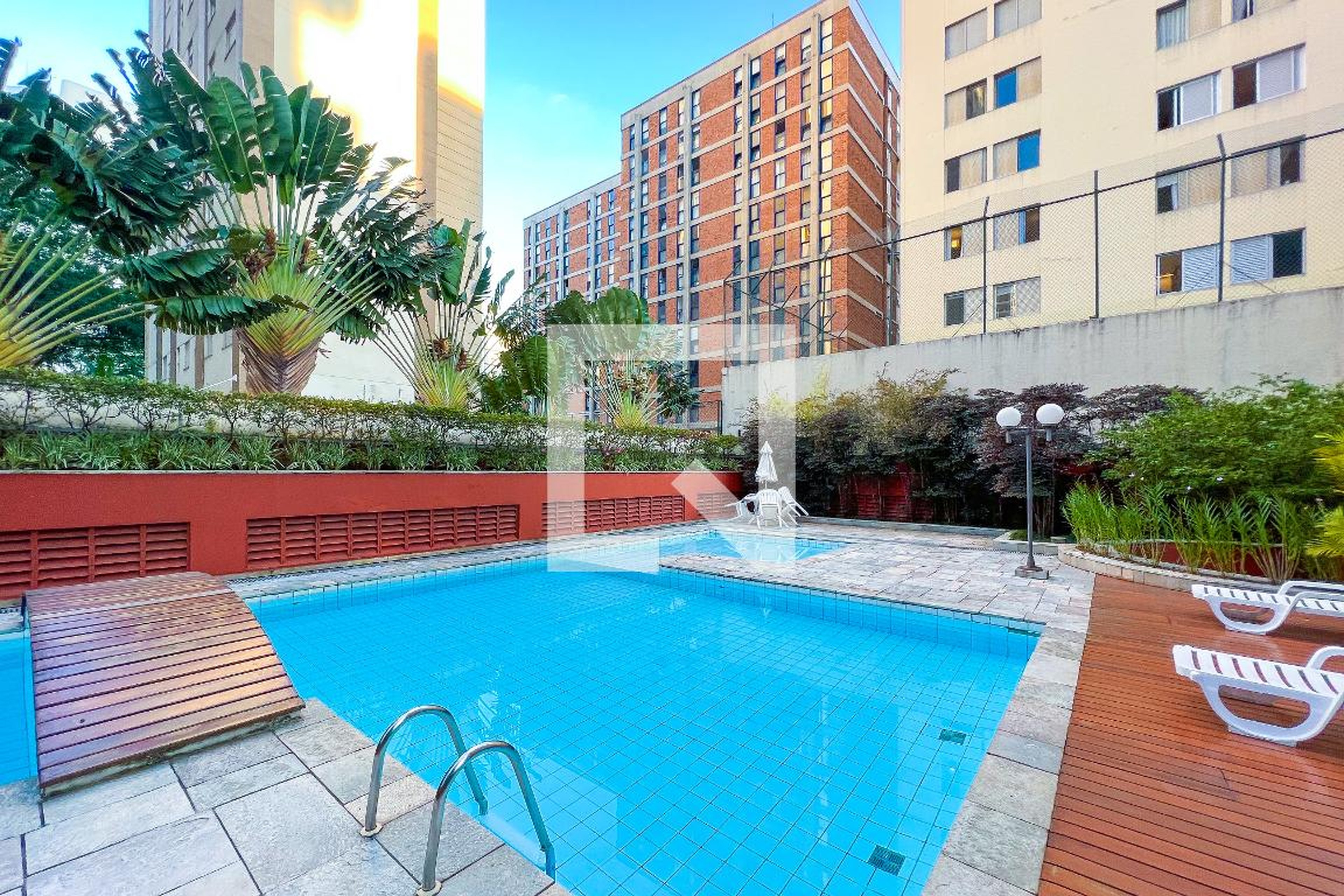 Piscina - Edifício Modulor Mobile