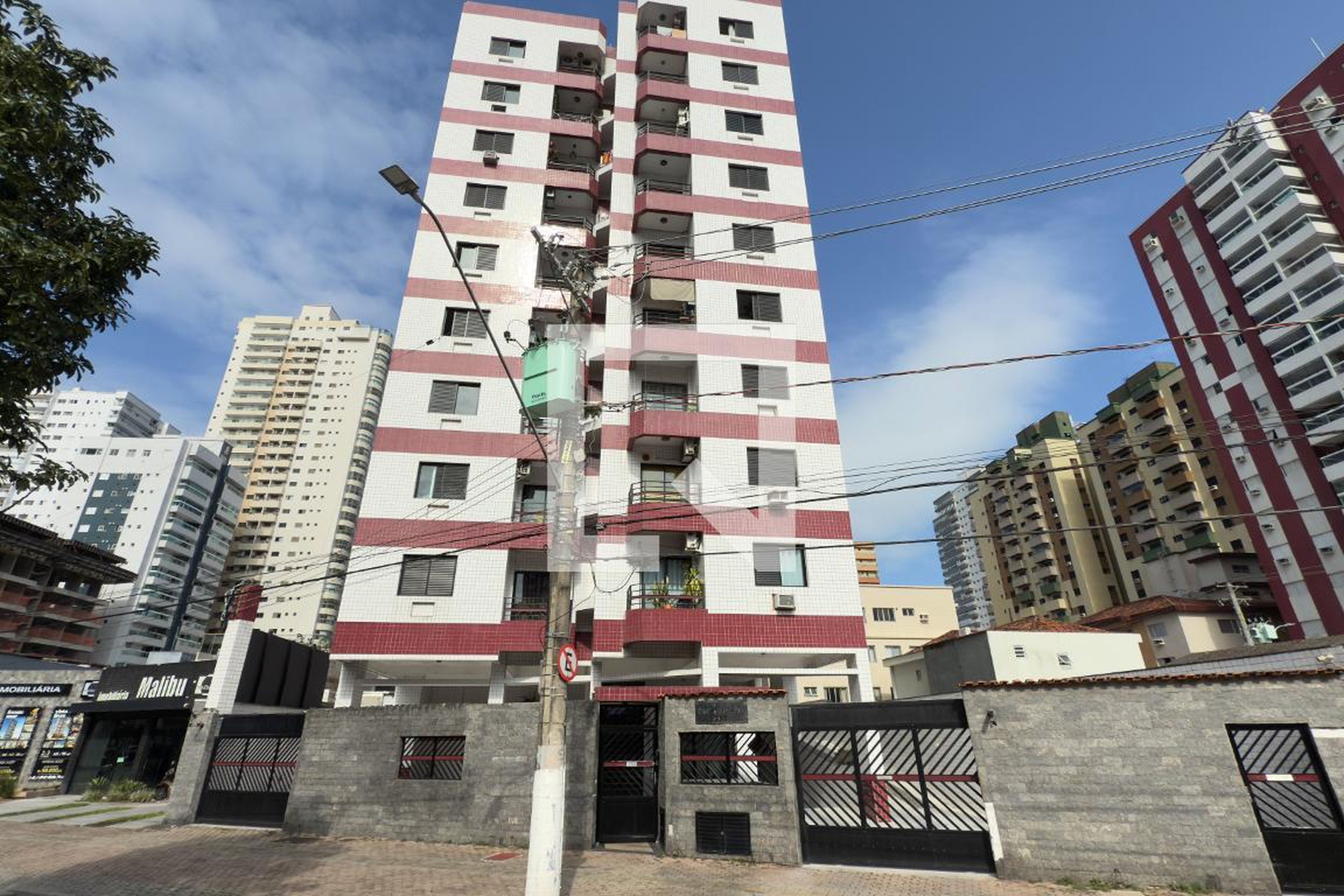 Fachada do Prédio Residencial Enseada do Itaipu