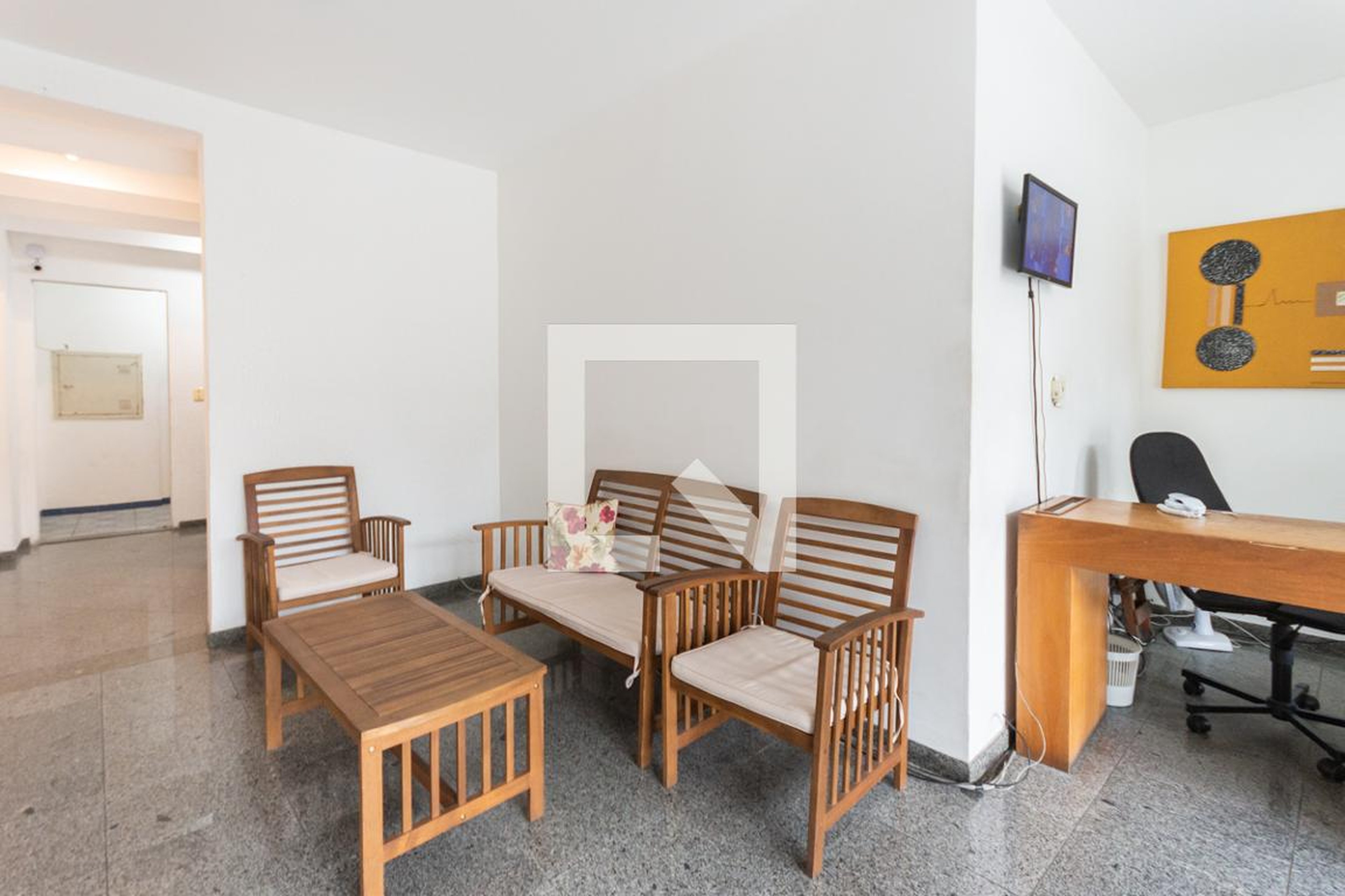 Portaria Edifício Violeteiras