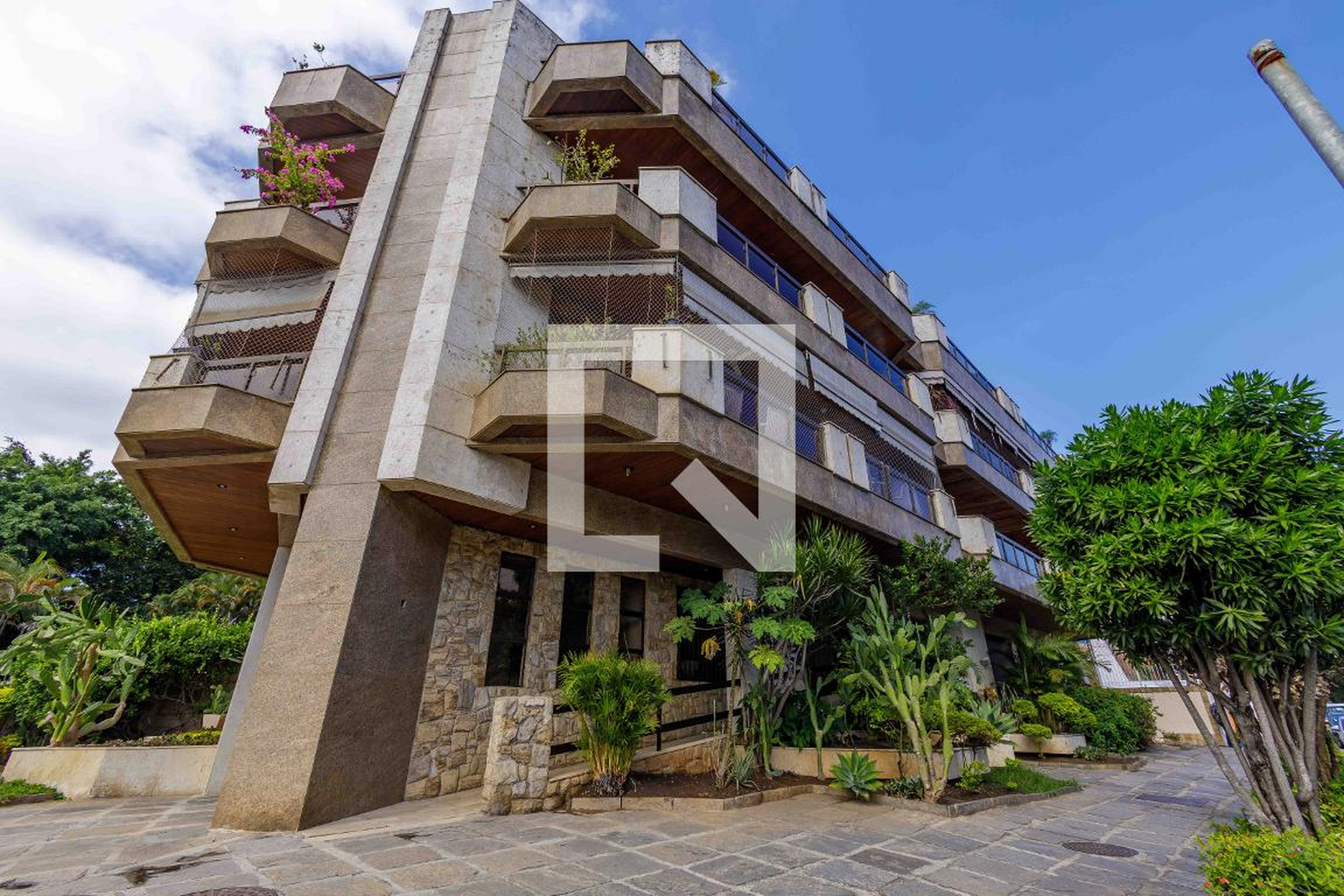 Fachada Condomínio Rodolfo de Amoedo