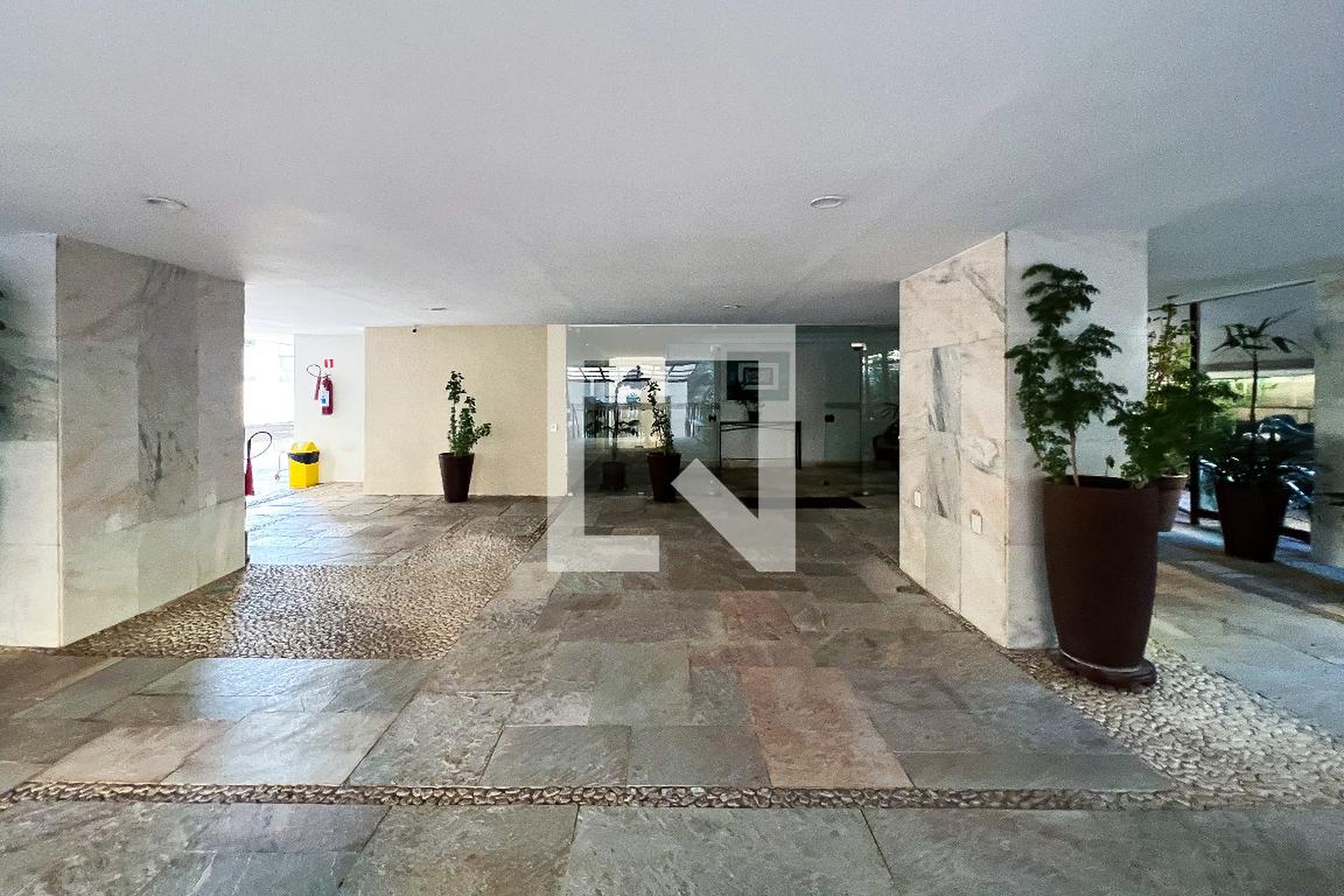 Área externa - Barão de Magalhães