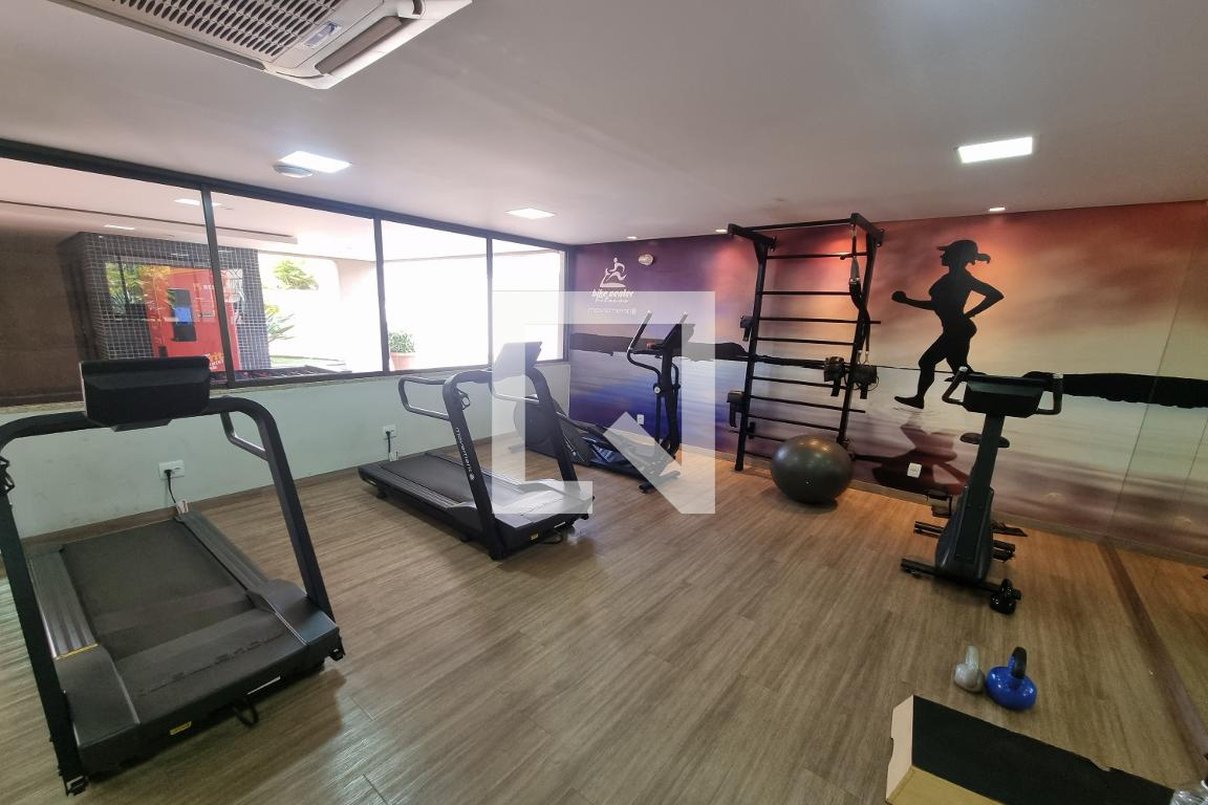 Academia - Edifício Montparnasse