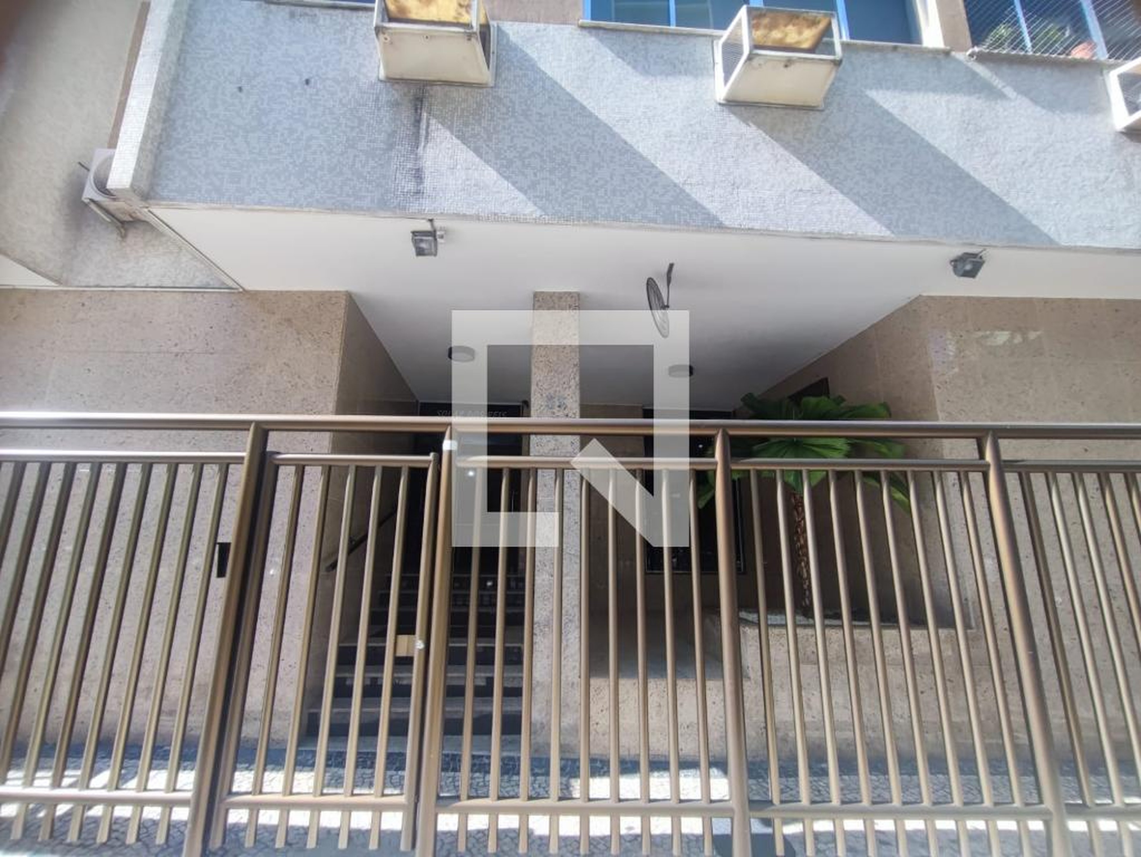 Fachada Condomínio Solar dos Reis