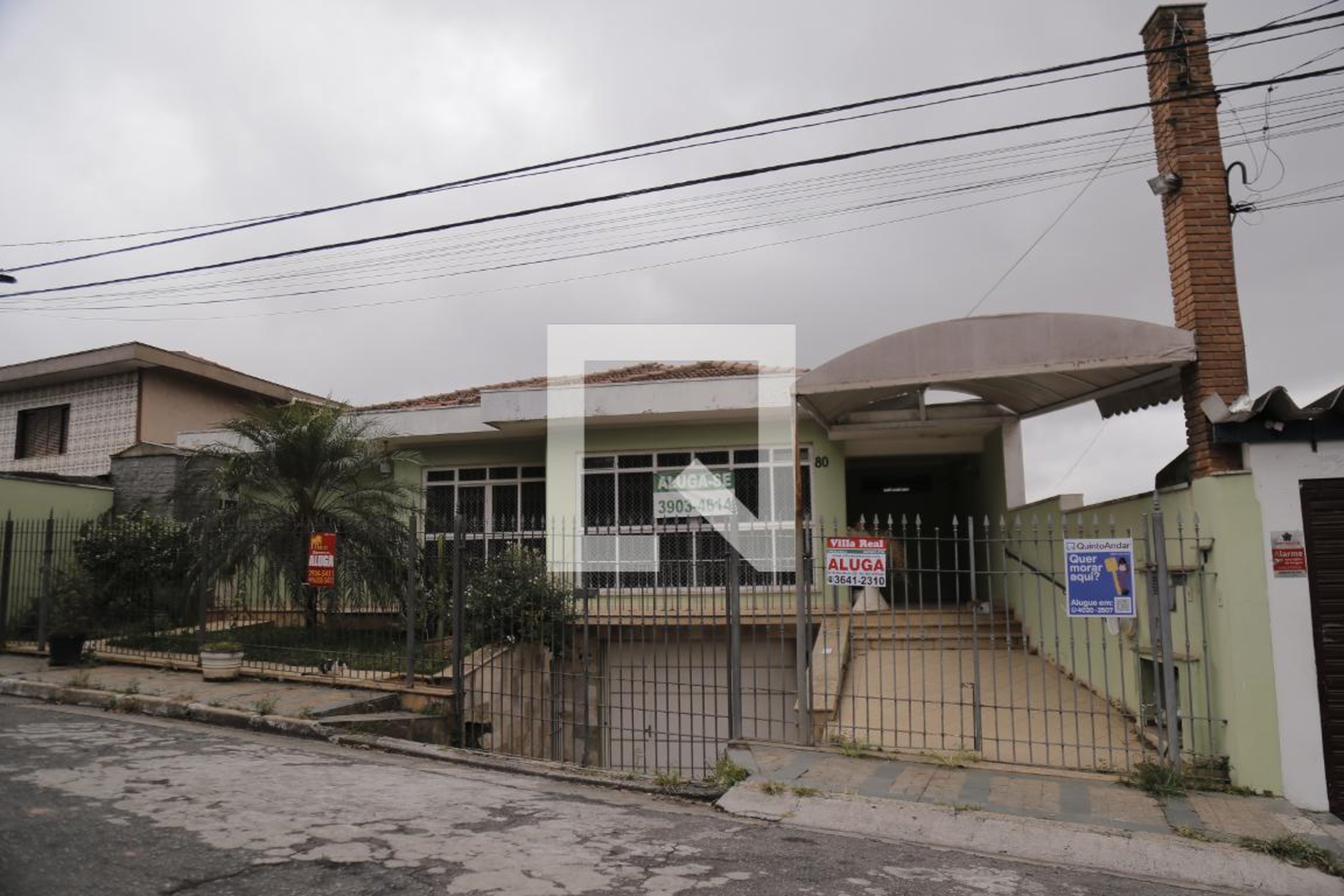 Fachada Condomínio em R. Cordovil Fernandes Lopes, 80