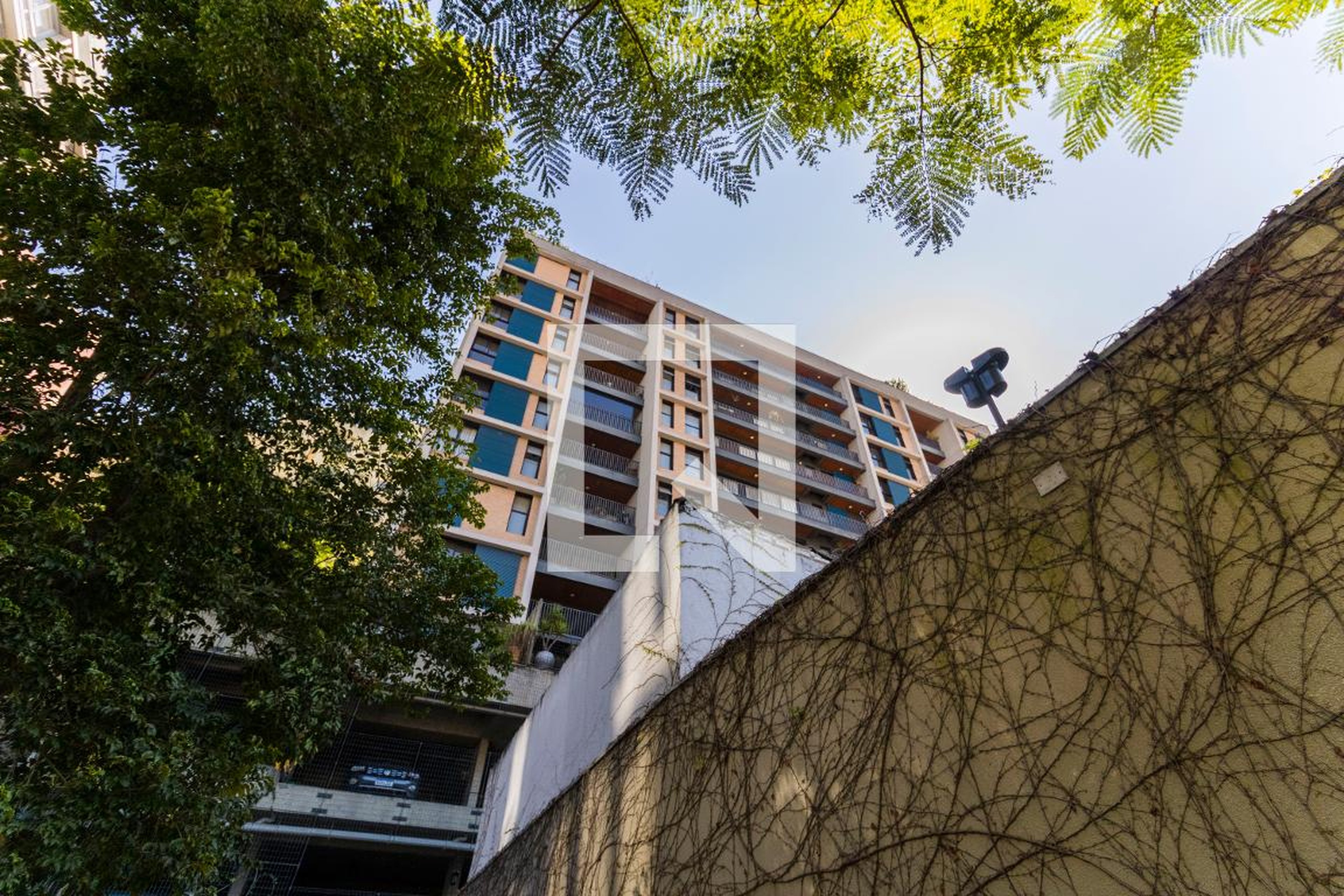 Fachada do Prédio Condomínio Flora