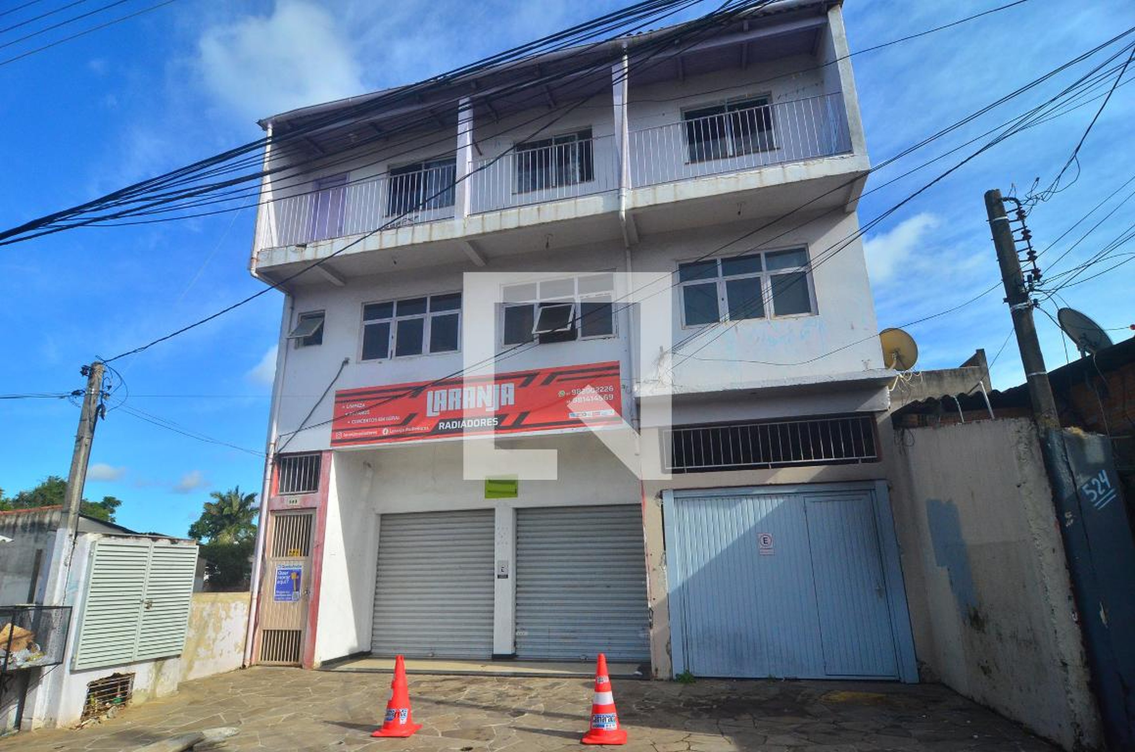 Fachada Condomínio em Rua Curumim, 508