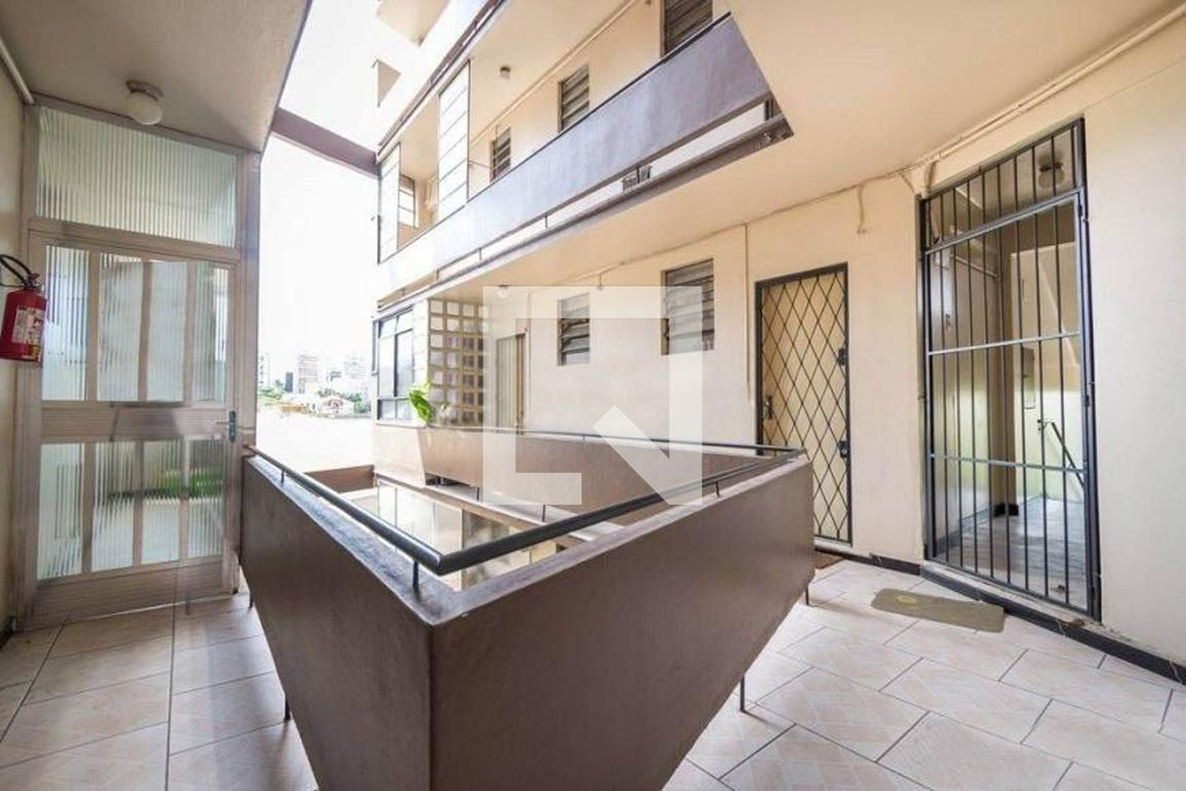 Área Externa - Edifício Anaya