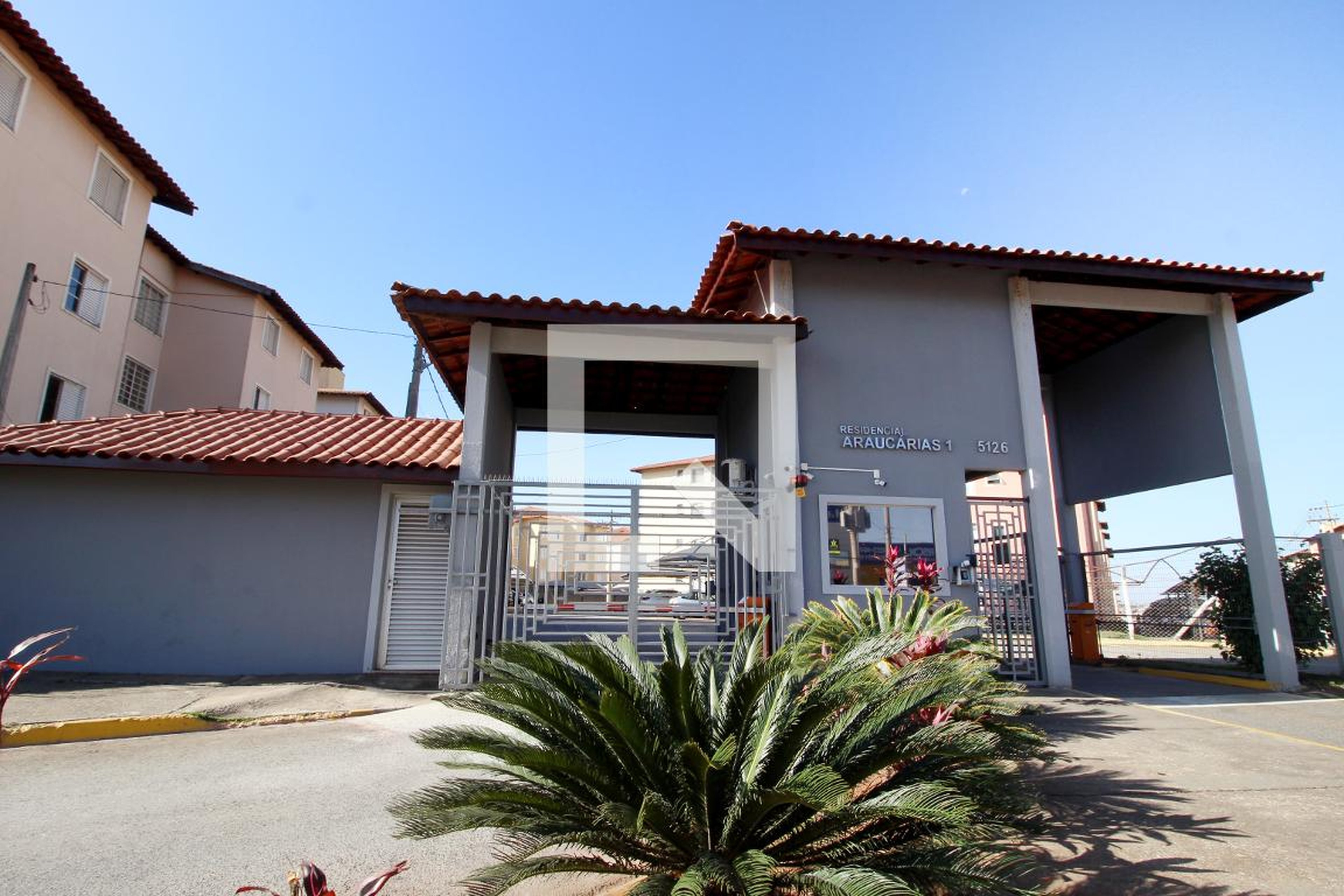 Fachada Condomínio Araucárias 1