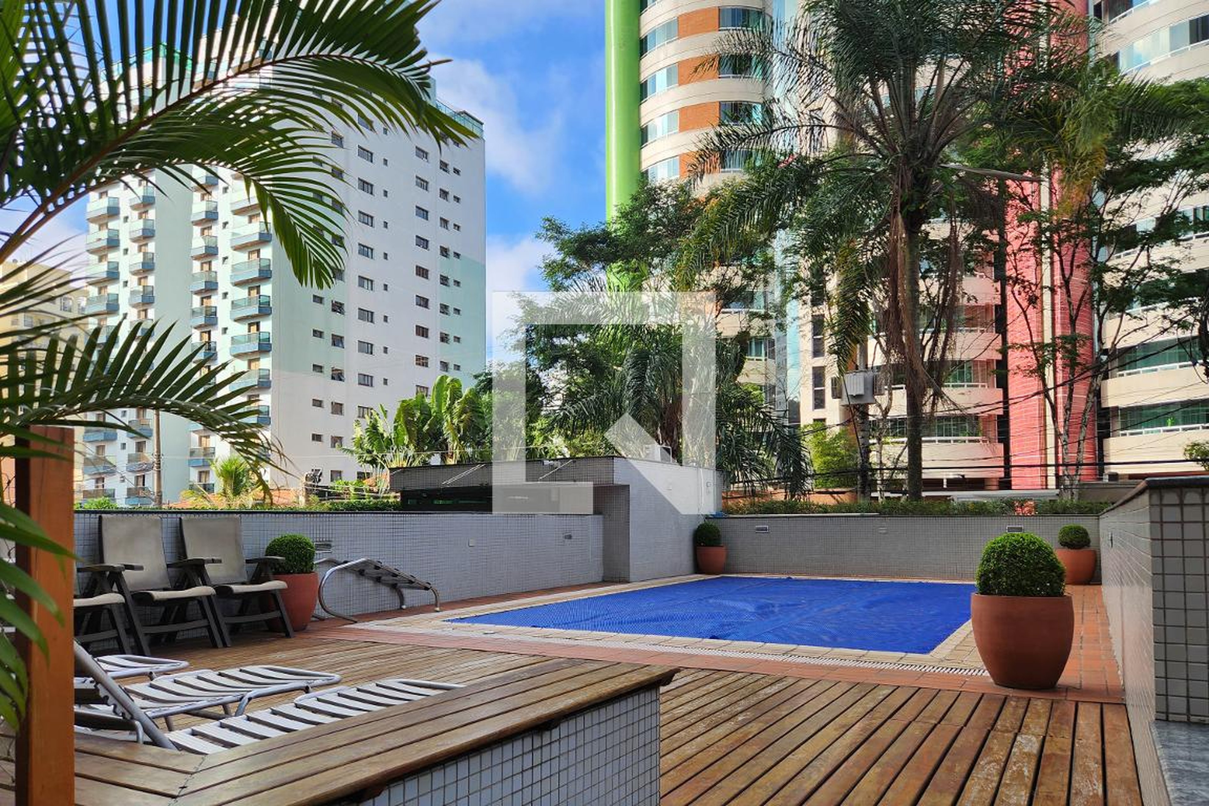 Piscina - Edifício Tatiana