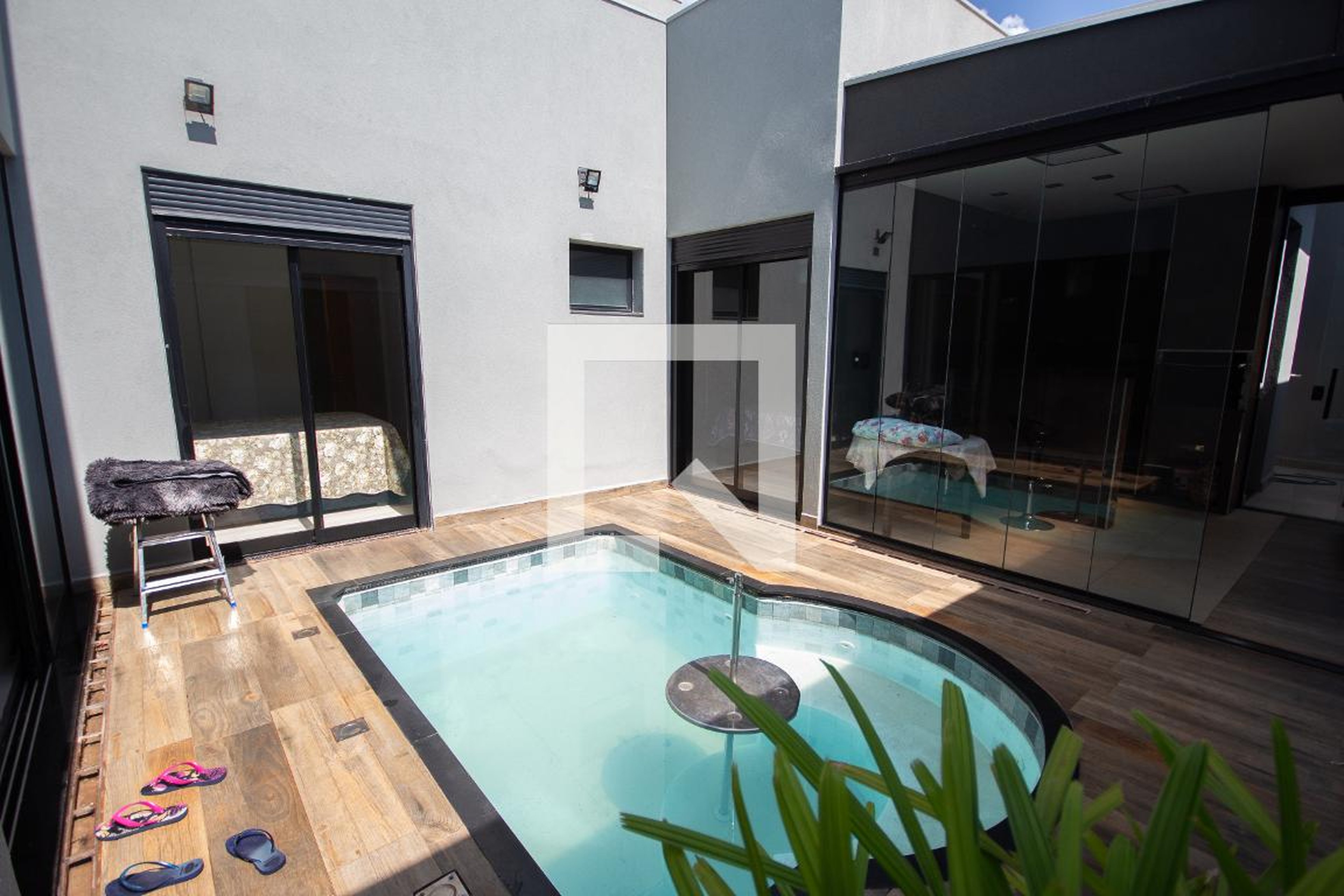 Piscina - Residencial Valência