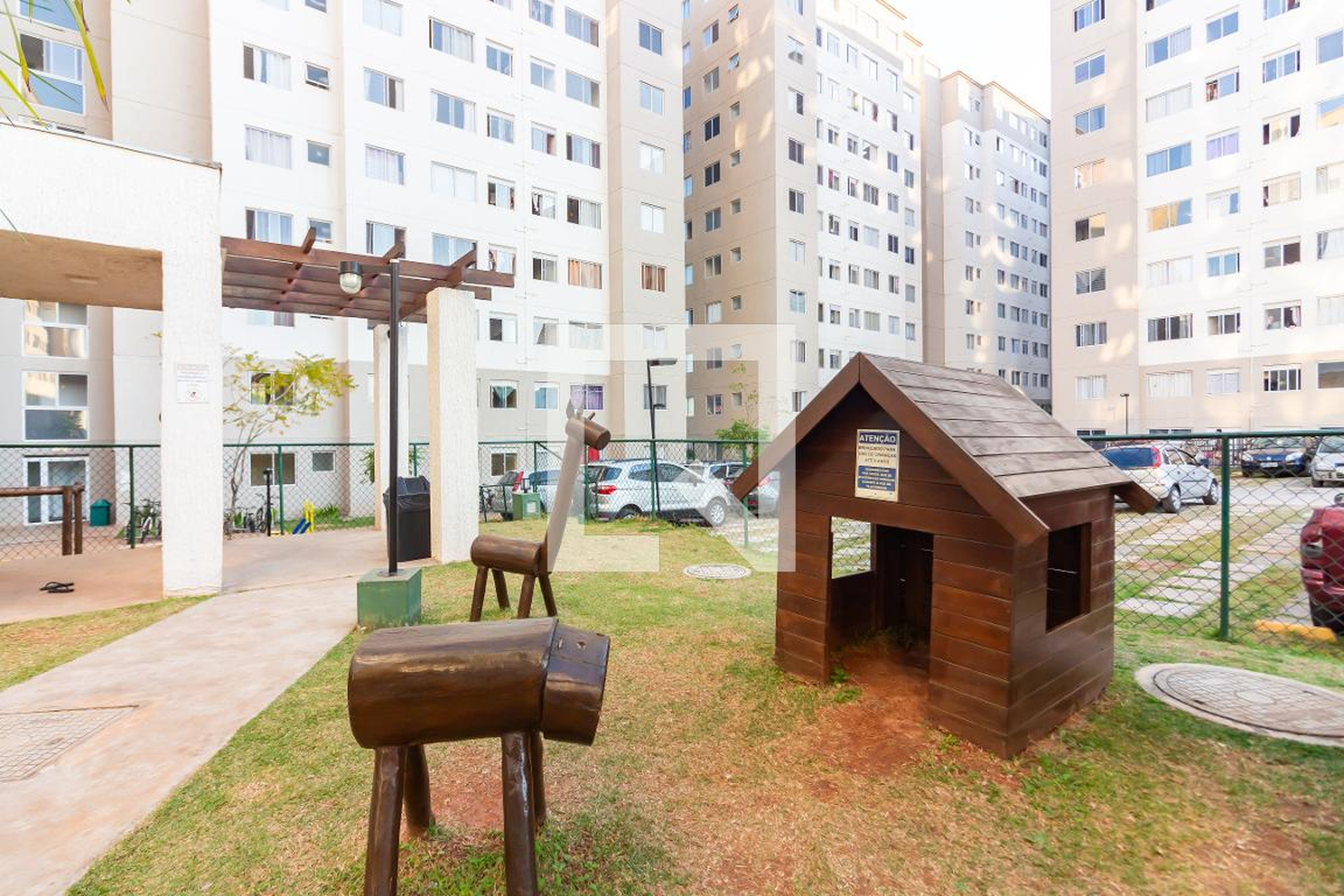 Playground Condomínio em Rua Antônio Vianni, 1300