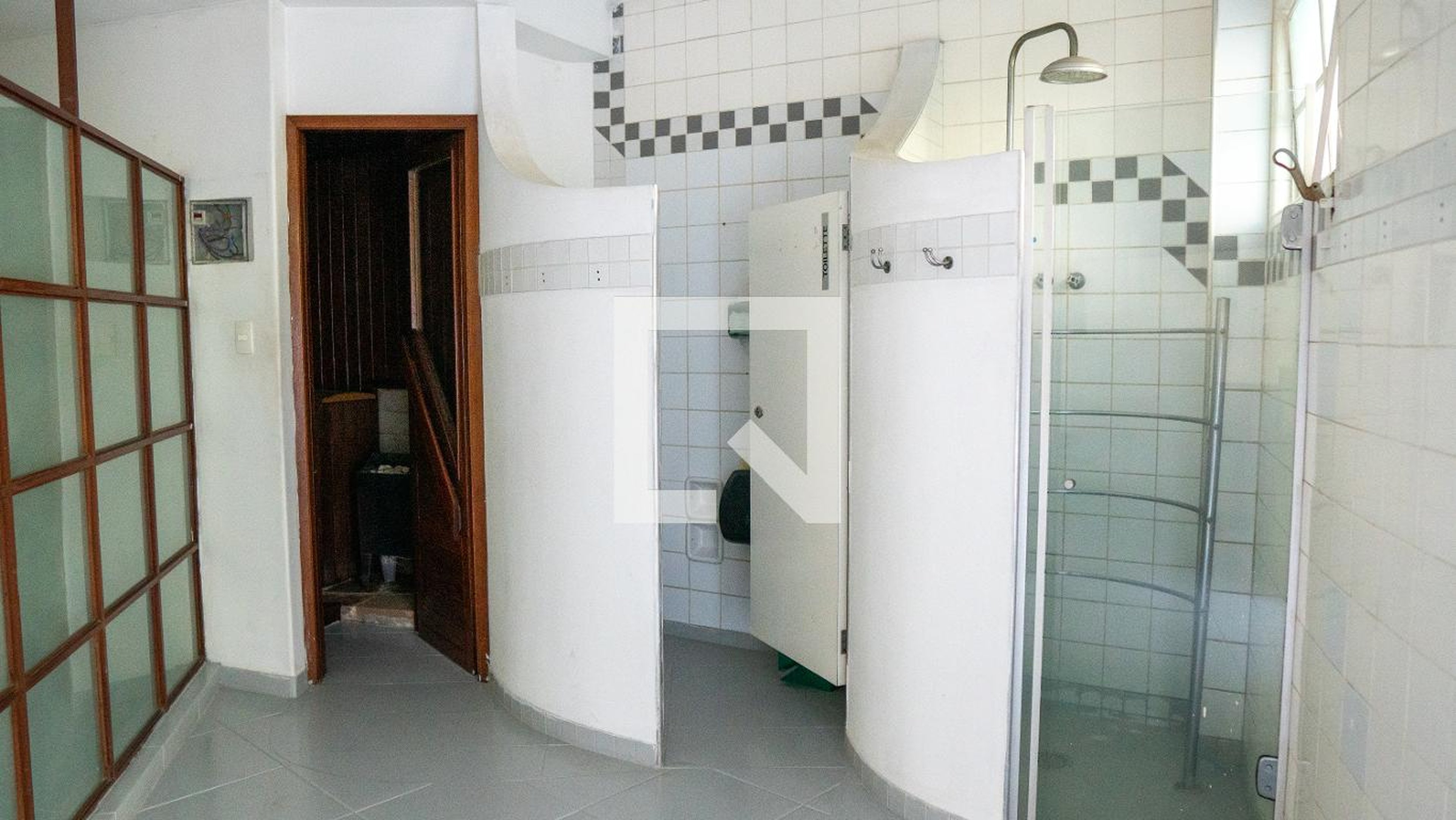 Piscina - Cásper Libero