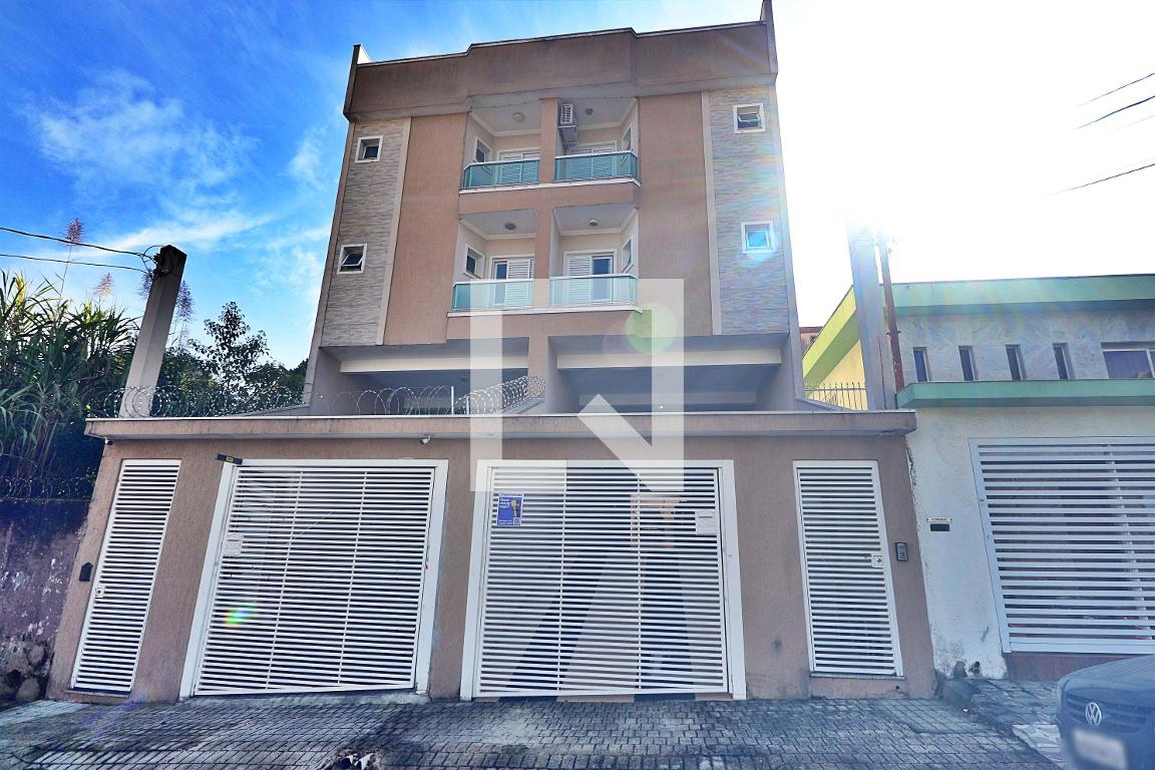 Fachada Residencial Suica 41