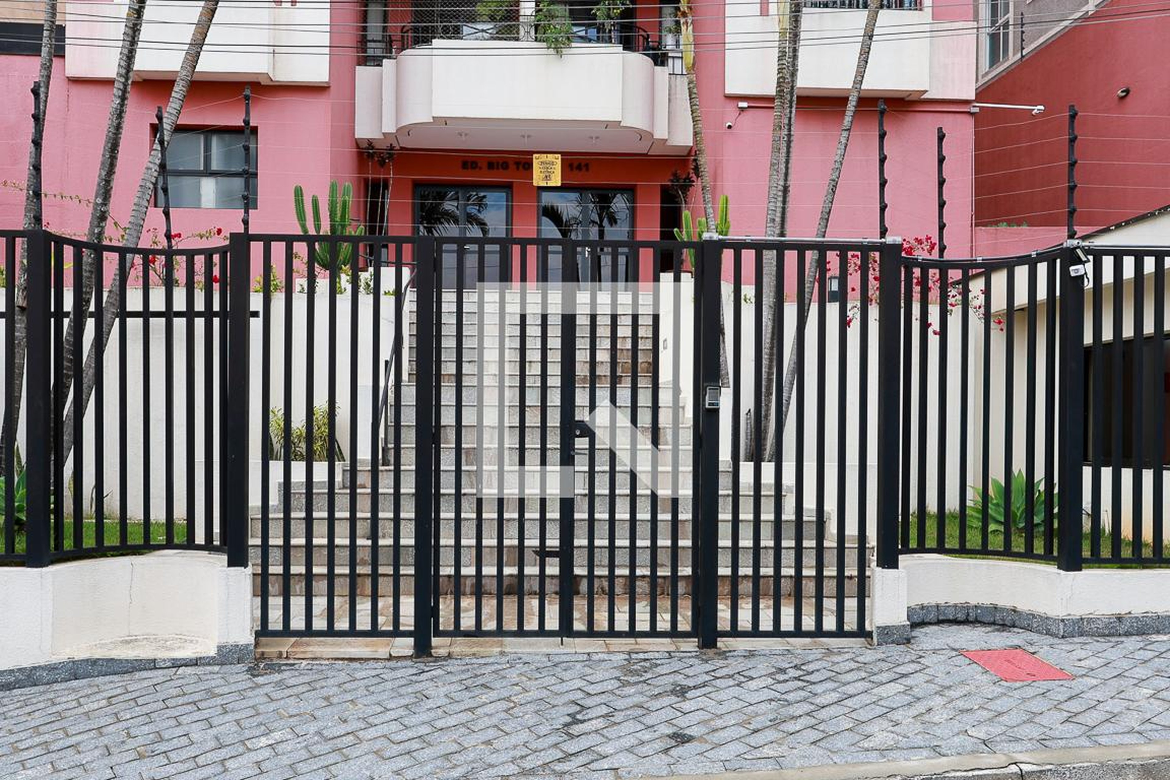 Fachada do condomínio Condomínio Big Tower