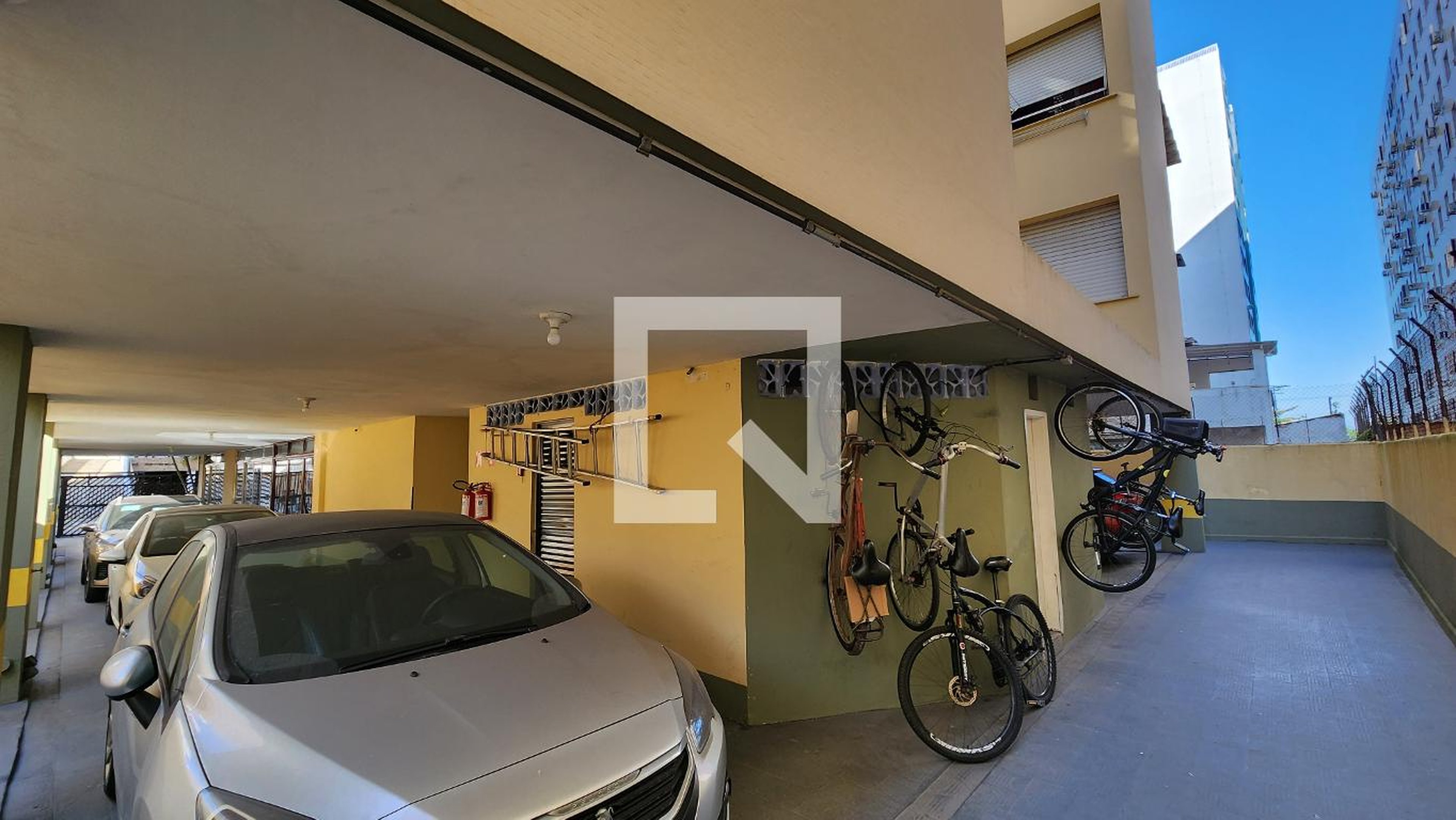 bicicletário - Edifício Cyra