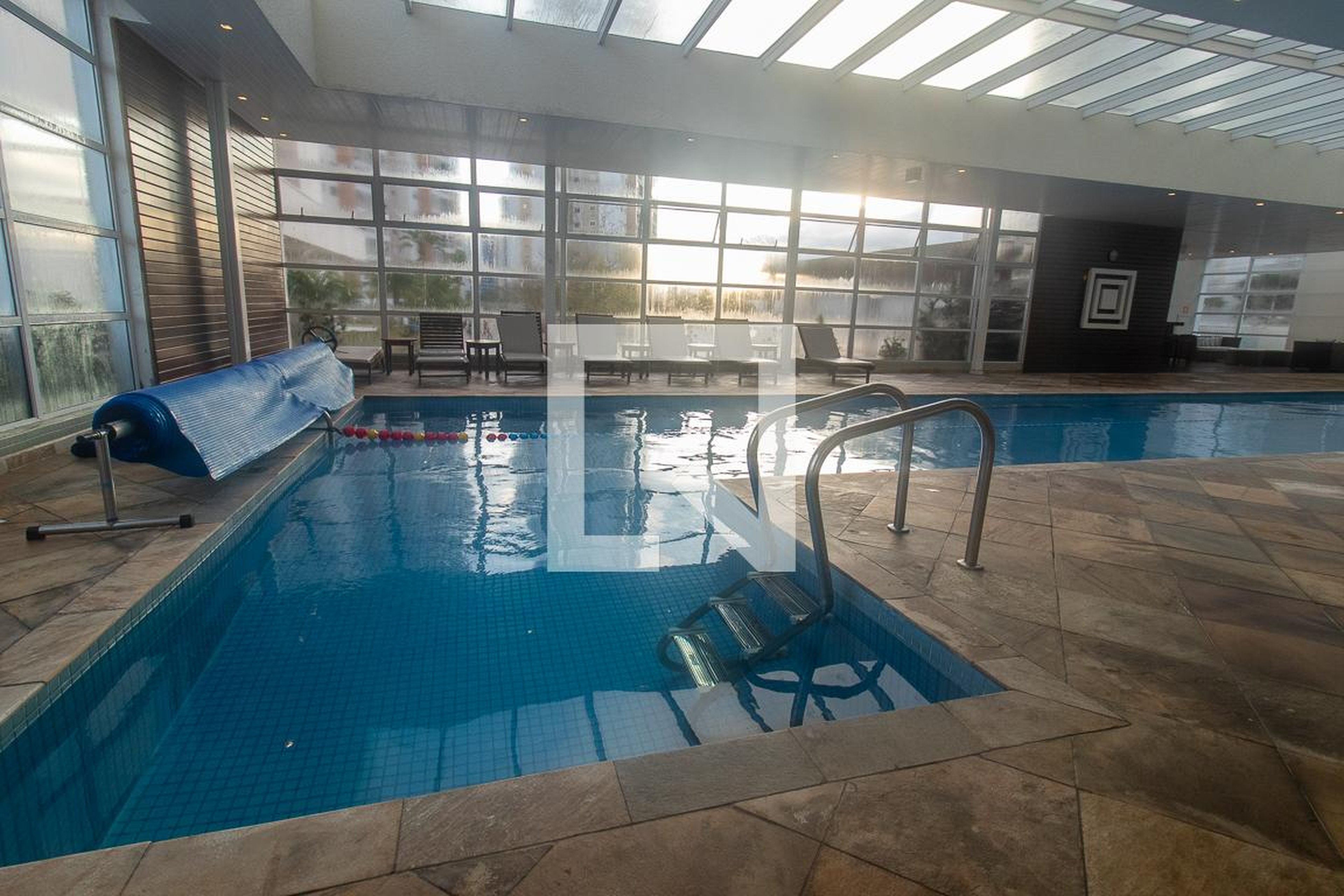 Piscina Coberta - Parque Ecoville