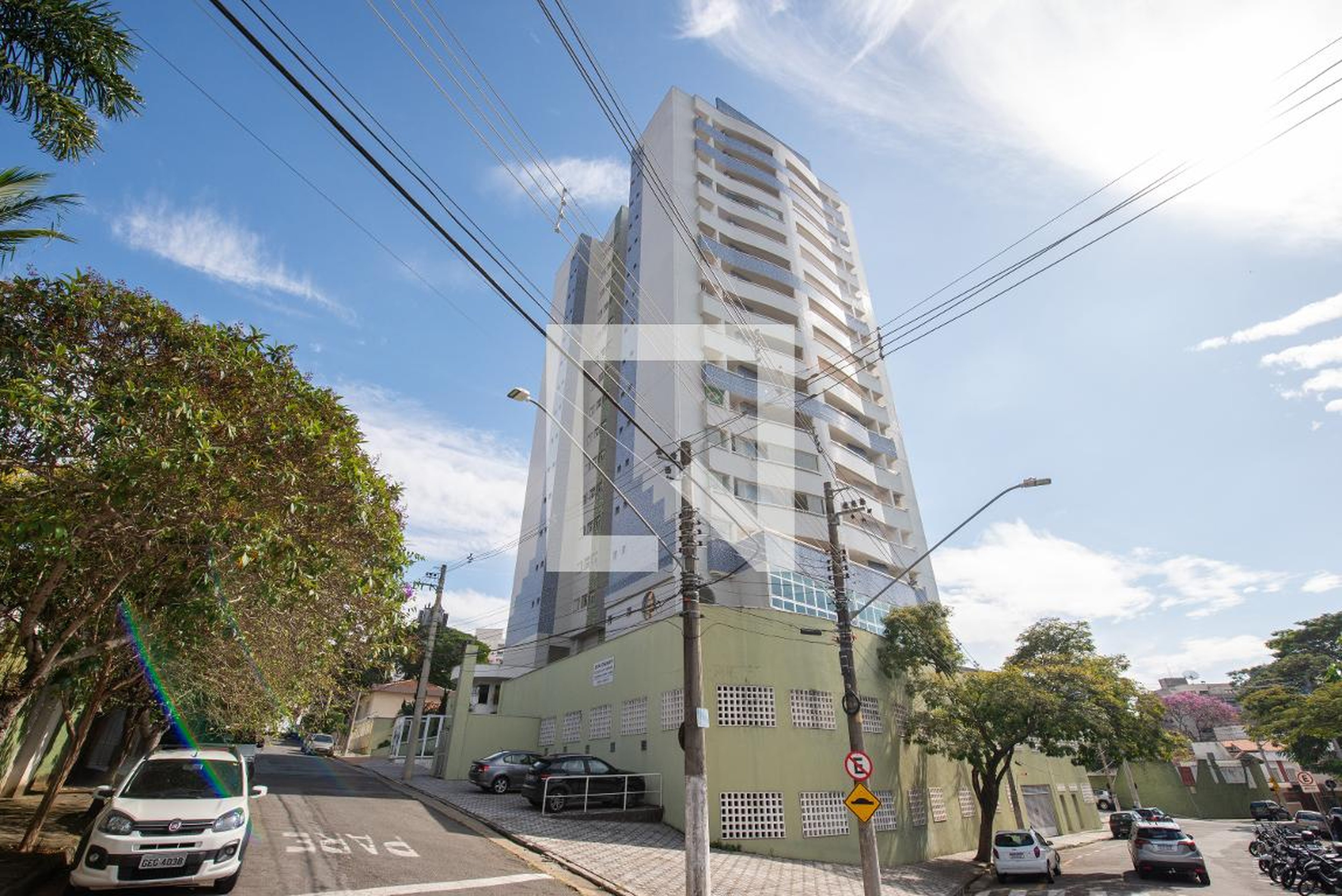Fachada do Prédio Condomínio Champs Elysées