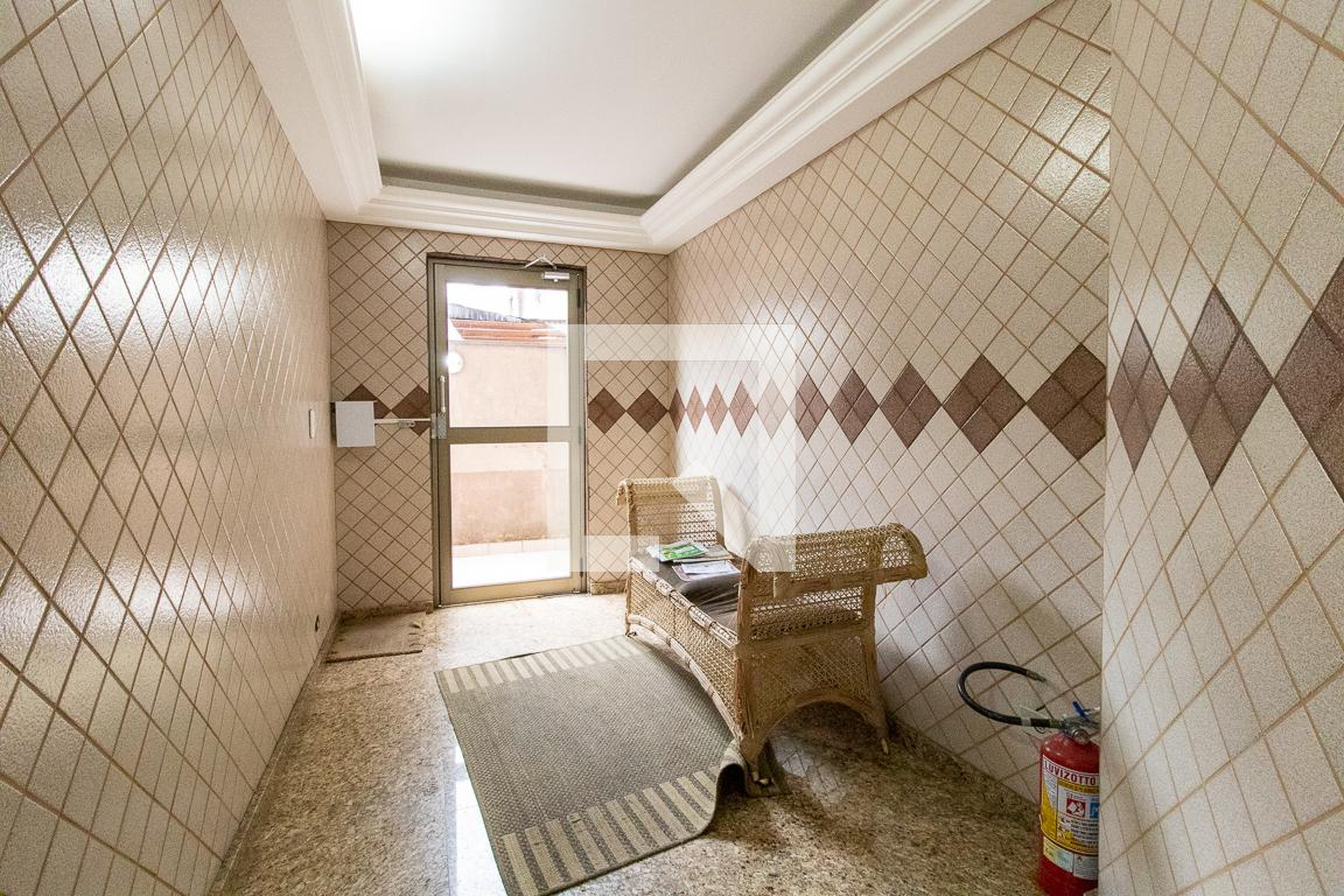 Hall de entrada - Solar Watanabe