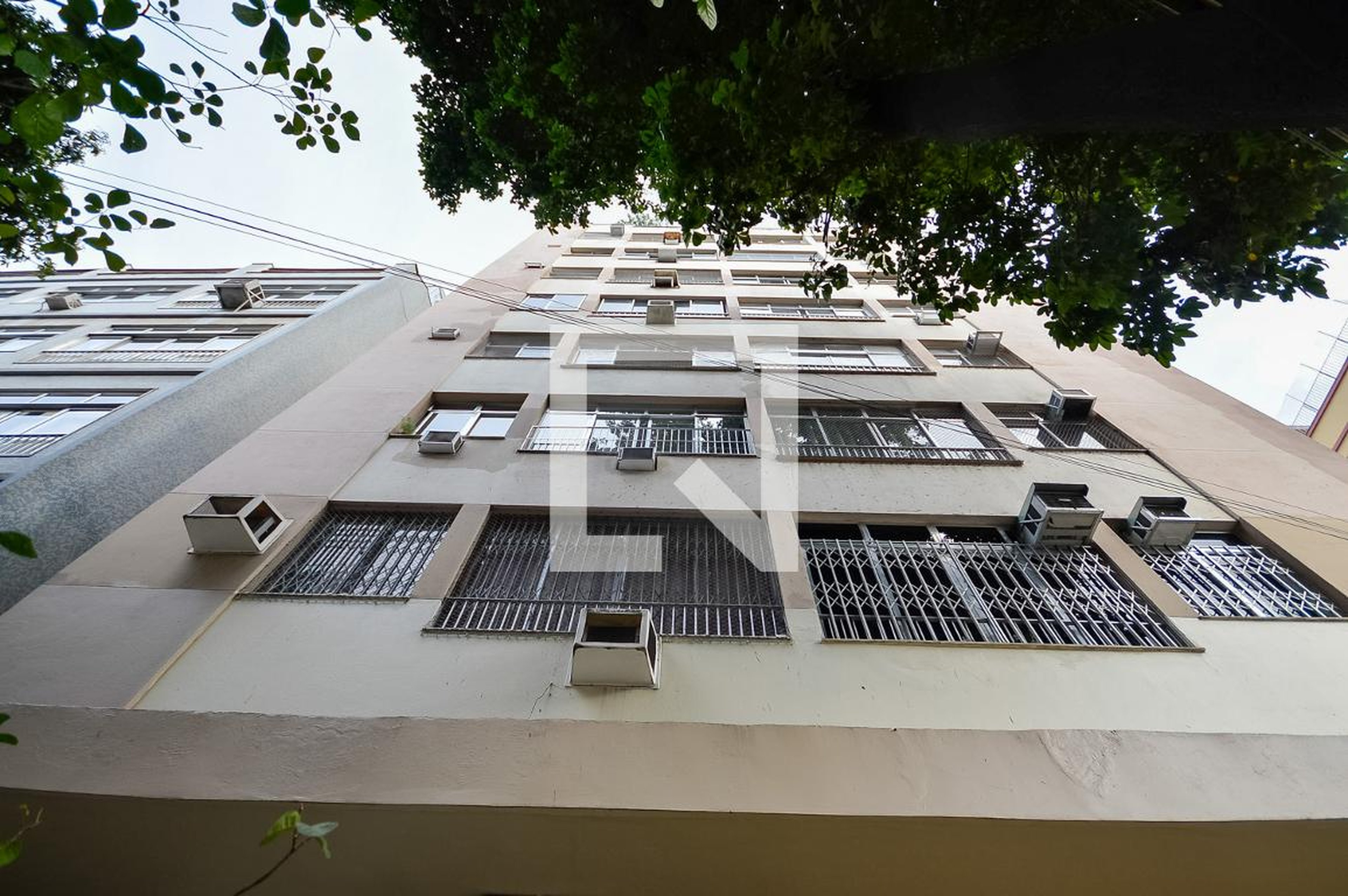 Fachada Condomínio em Rua Afonso Pena, 64