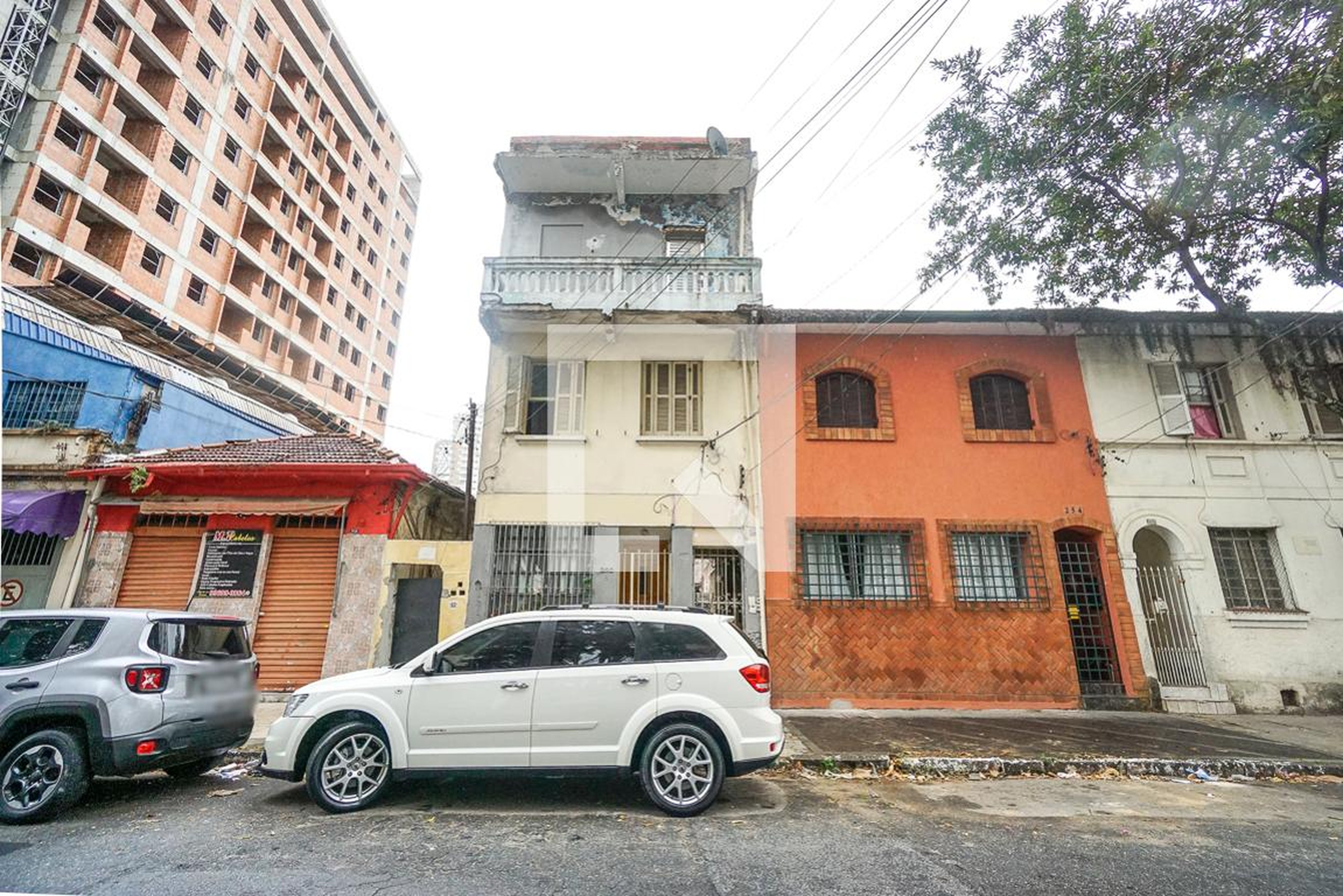 Fachada Condomínio em Rua Vilela, 260