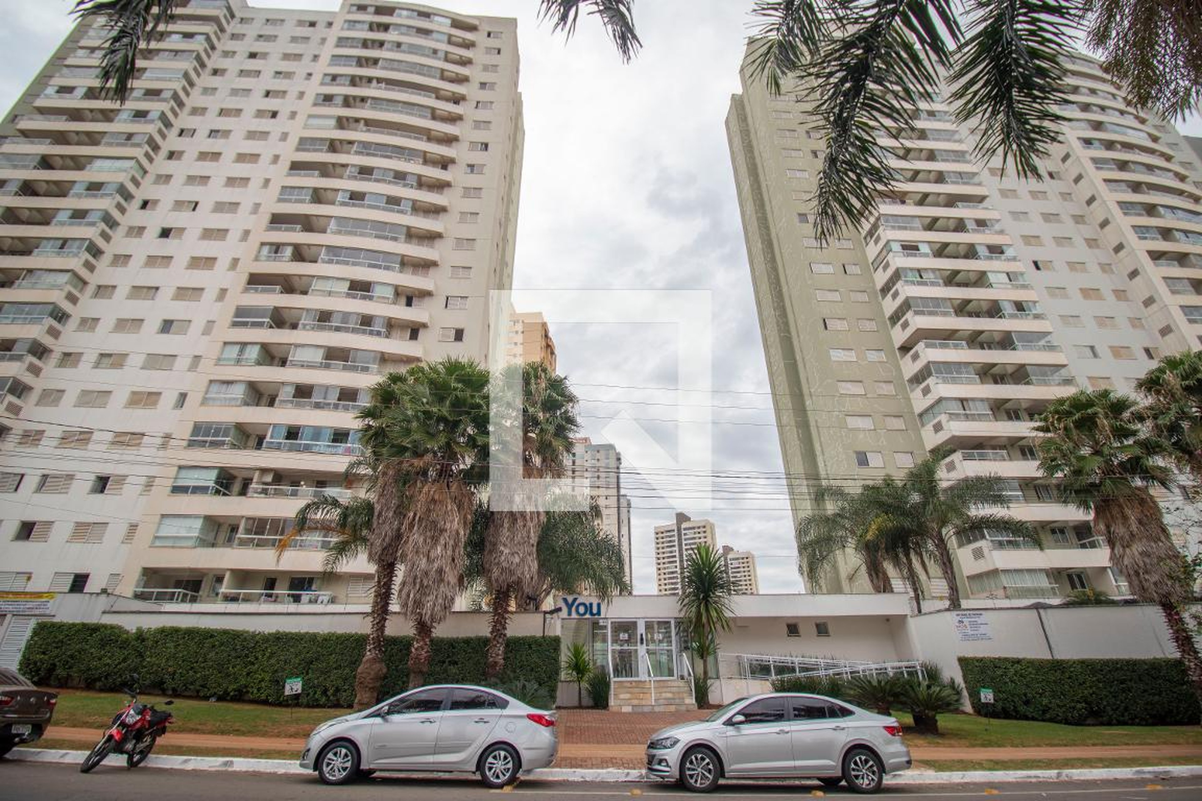 Fachada Residencial You