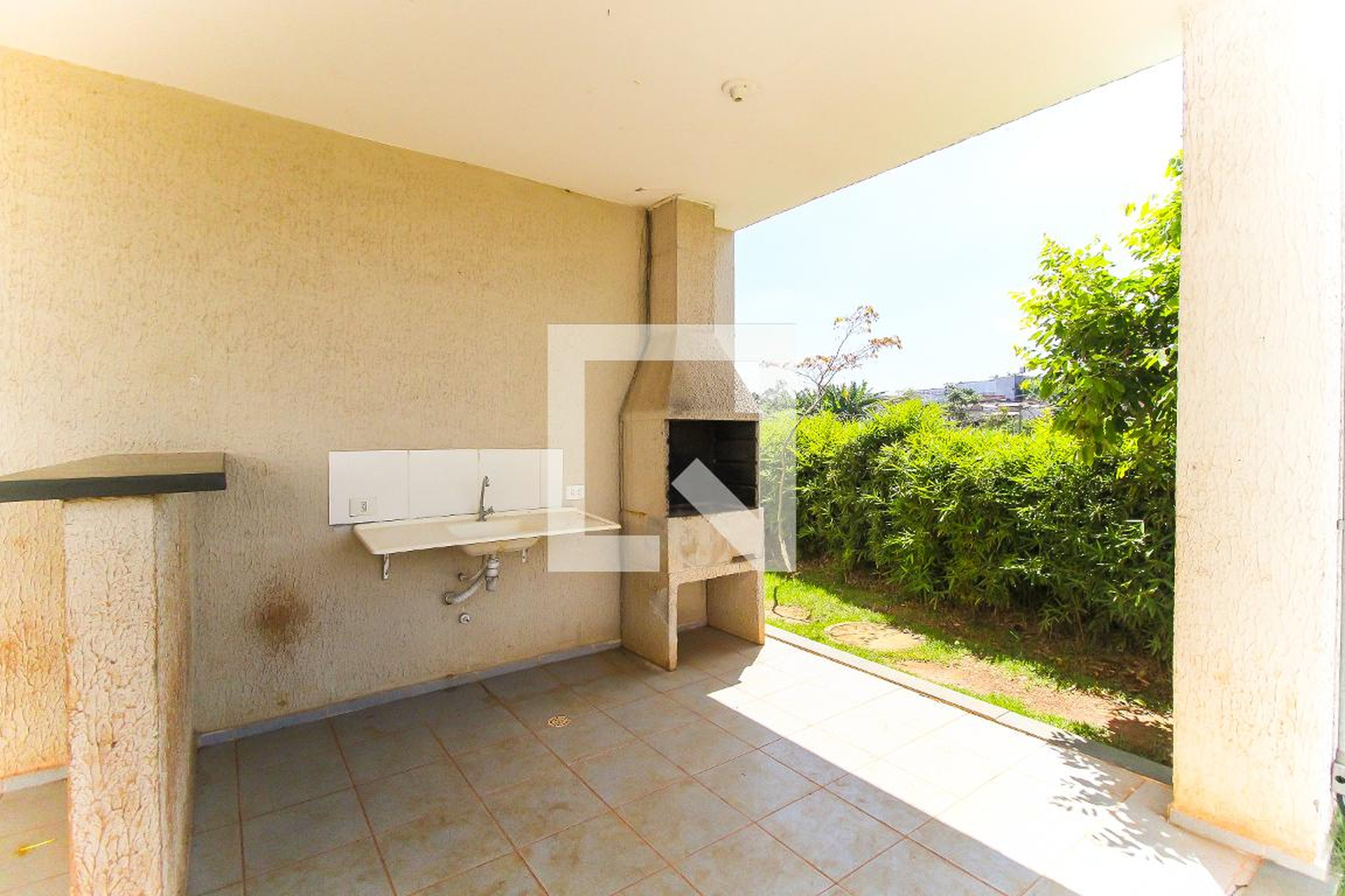 Churrasqueira 2 - Jardim Romano