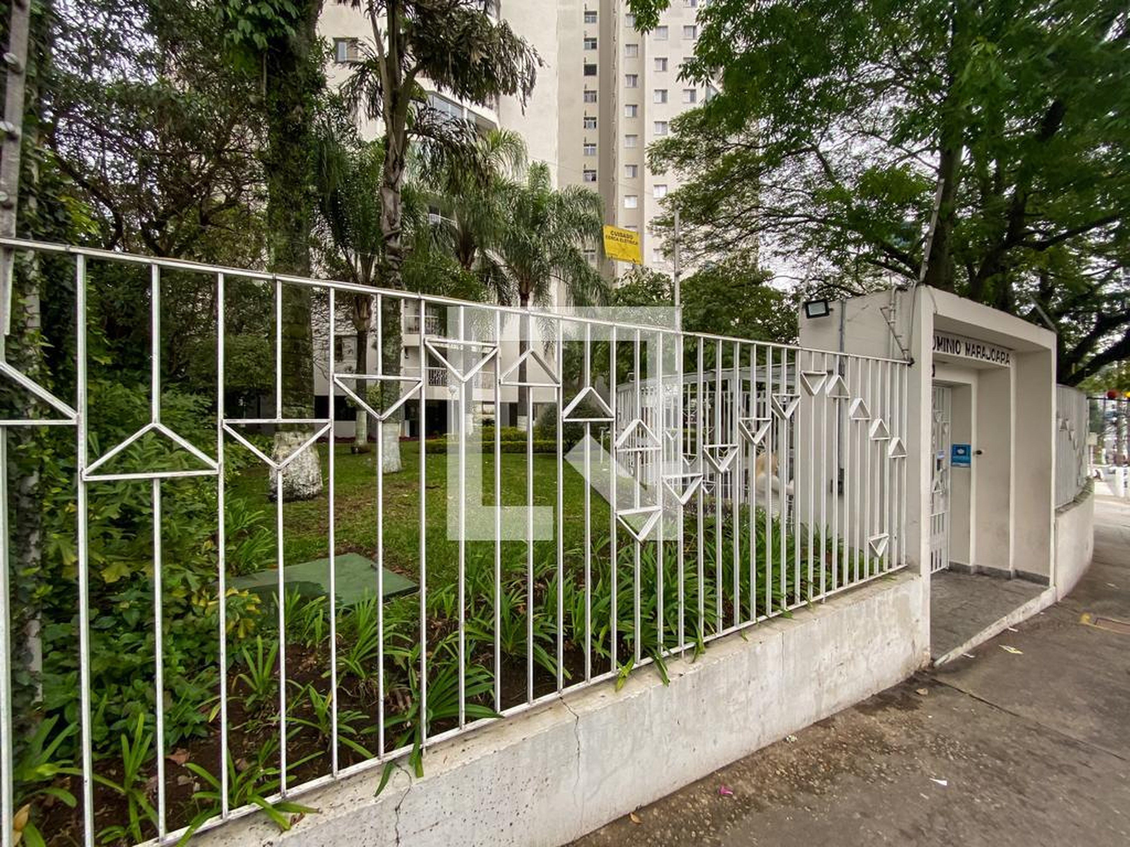 Fachada do Condomínio Condomínio Marajoara