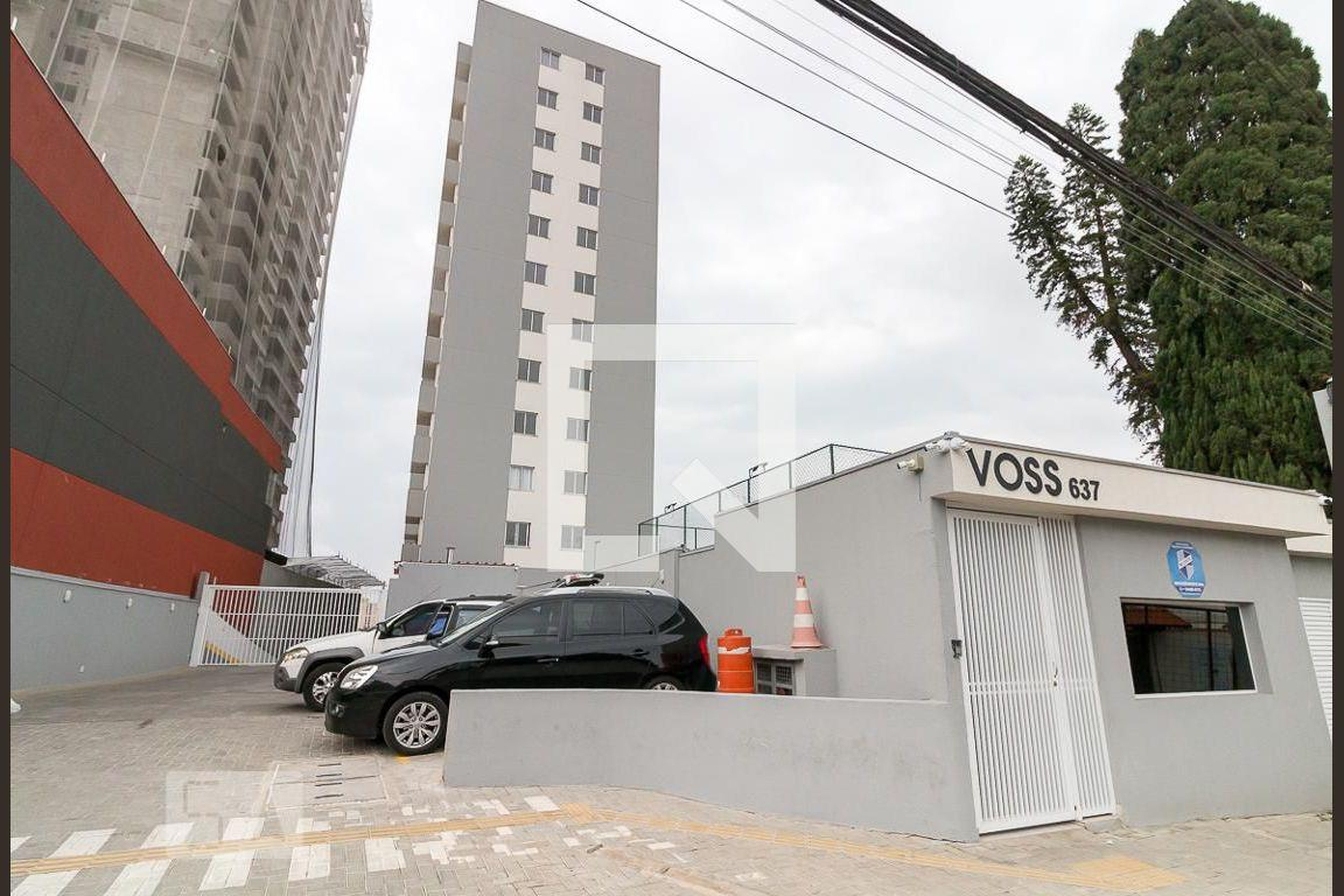Fachada do Condomínio Condomínio Voss Guarulhos