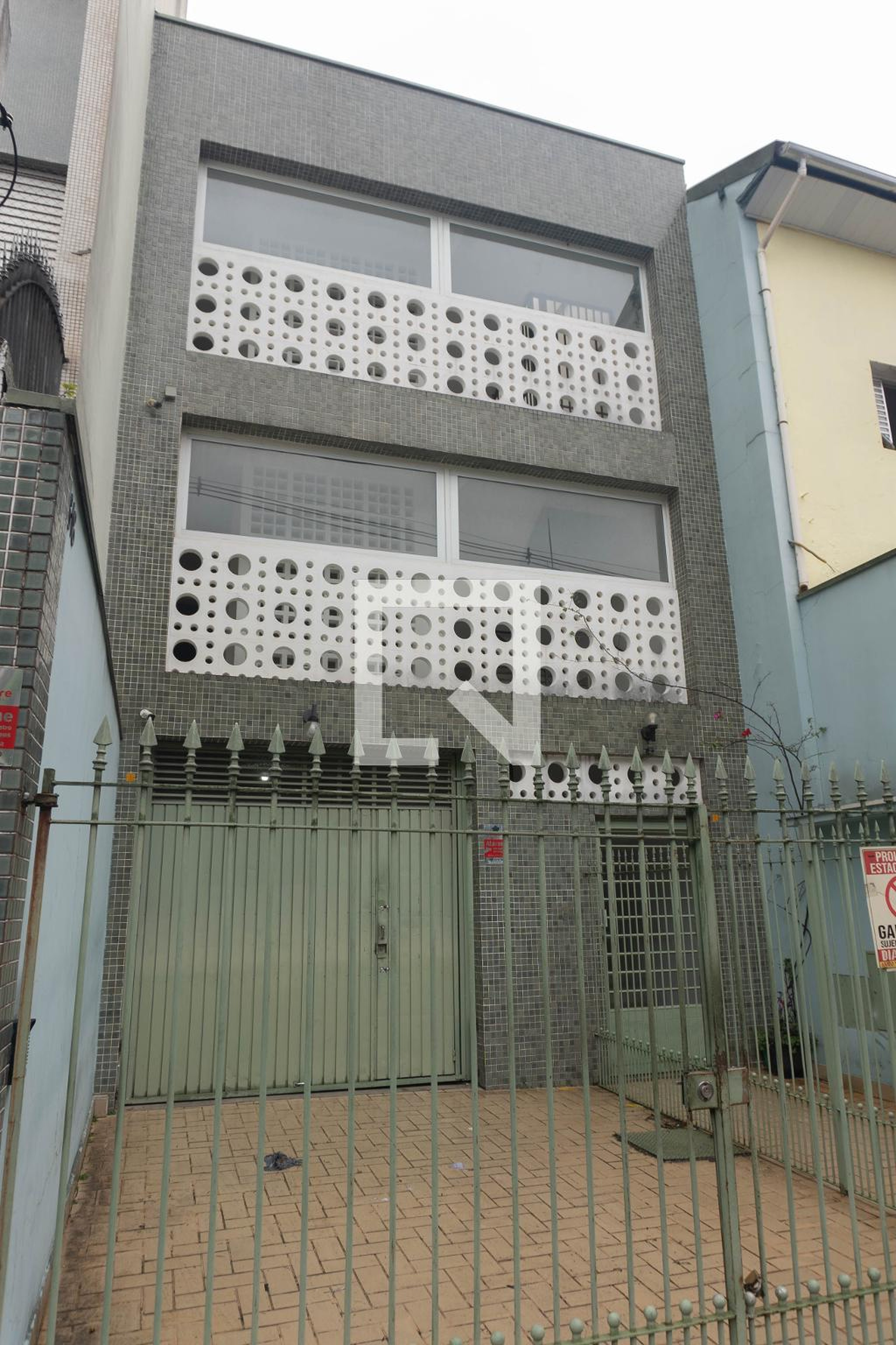 Fachada Condomínio em Rua Rui Barbosa, 618