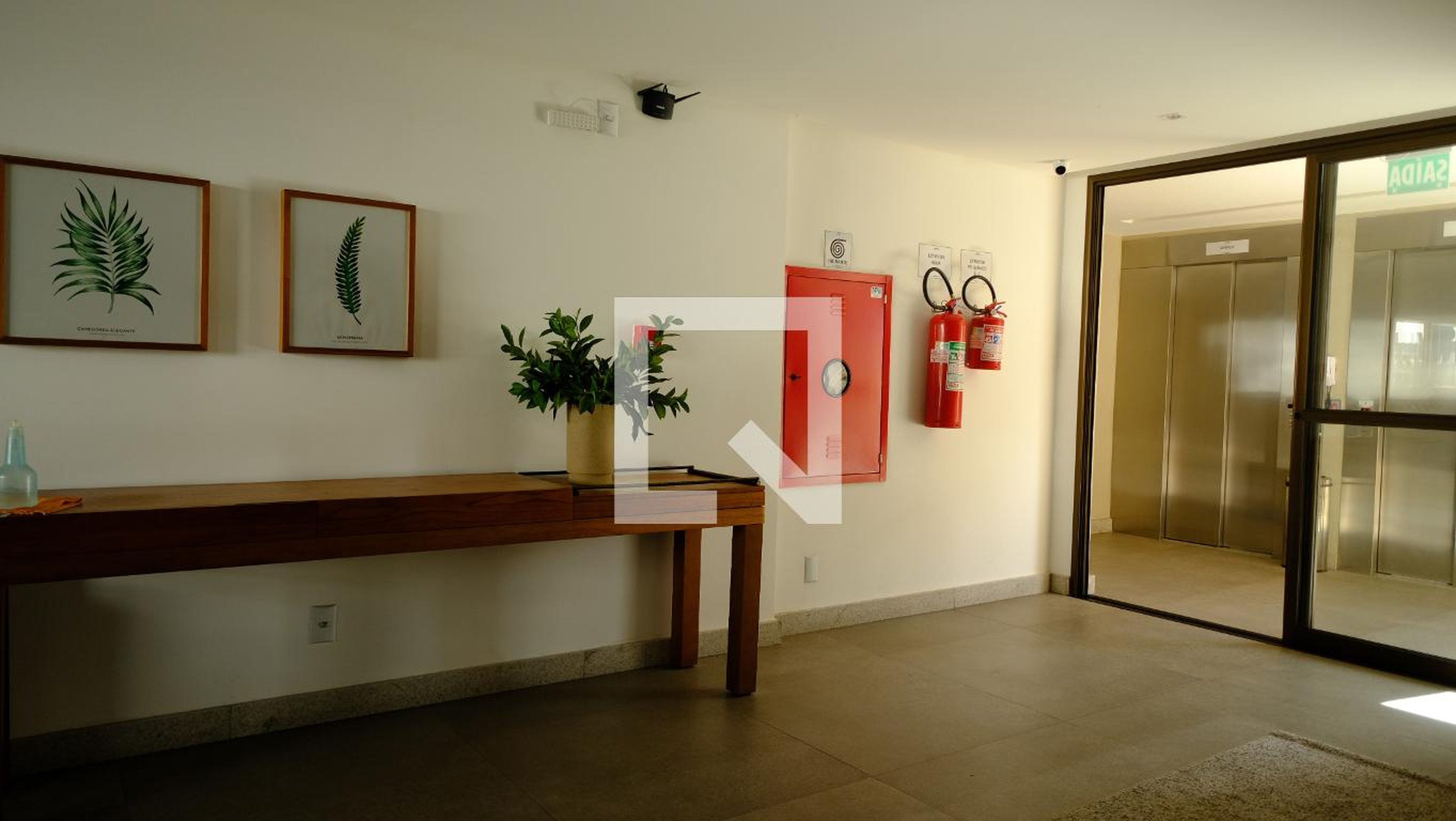 Hall social - Edifício Baía dos Golfinhos