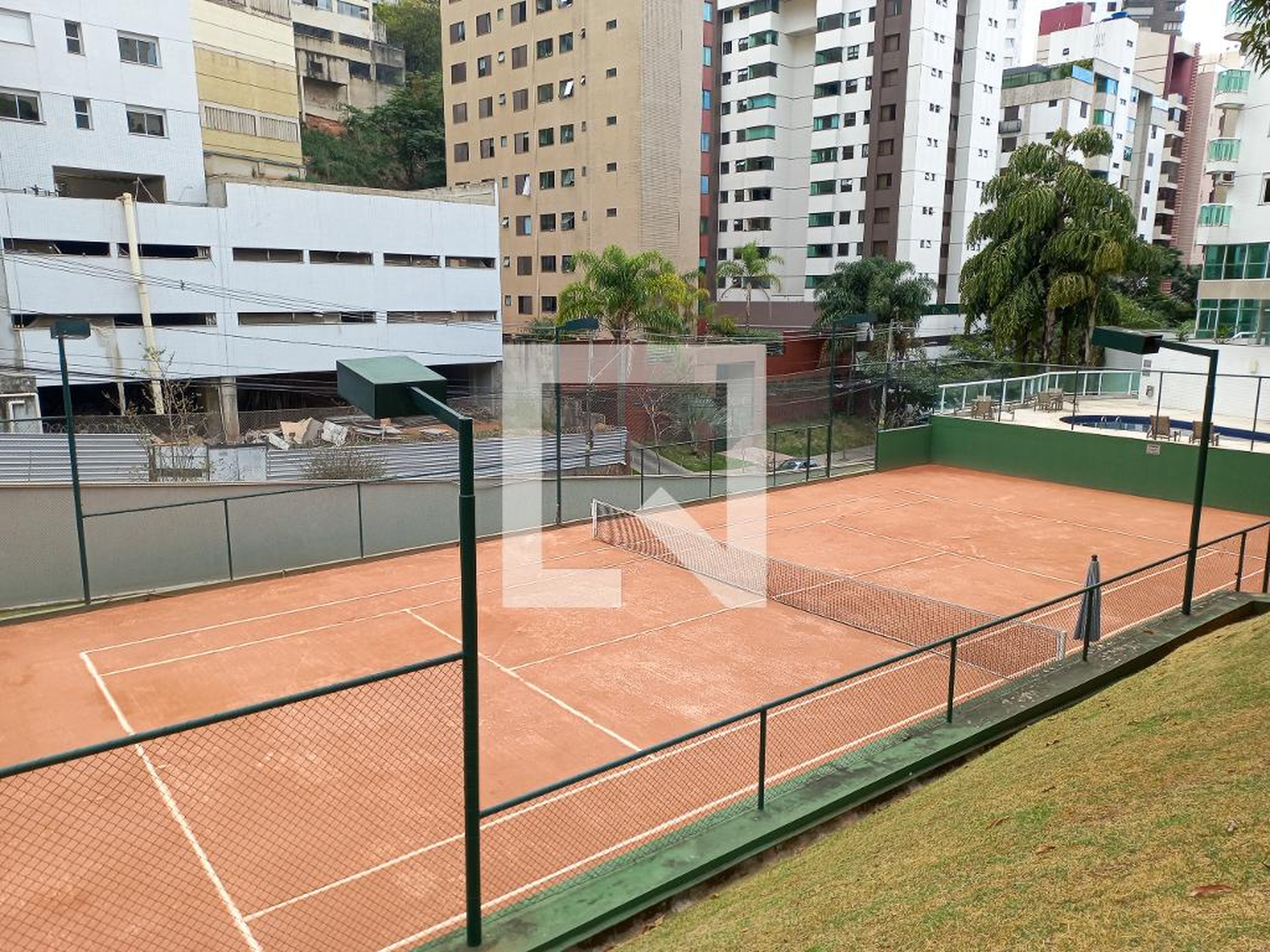 Quadra de Tenis - Edifício Palais Royal