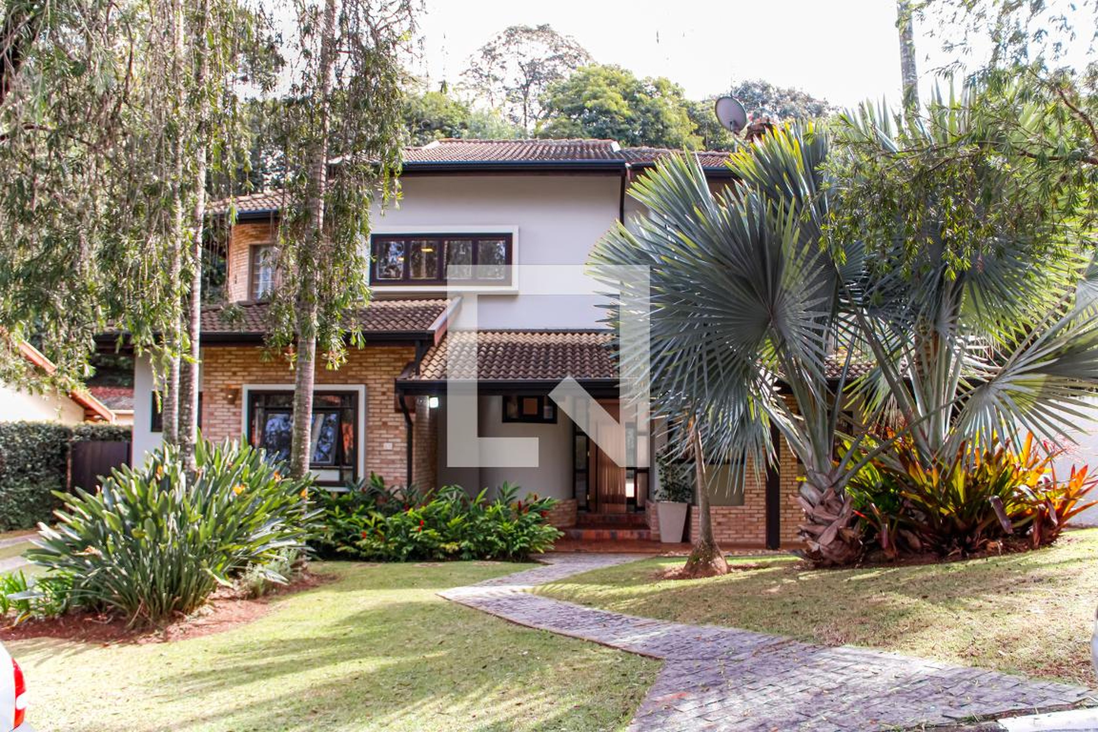 Fachada Condomínio Chácara Flora