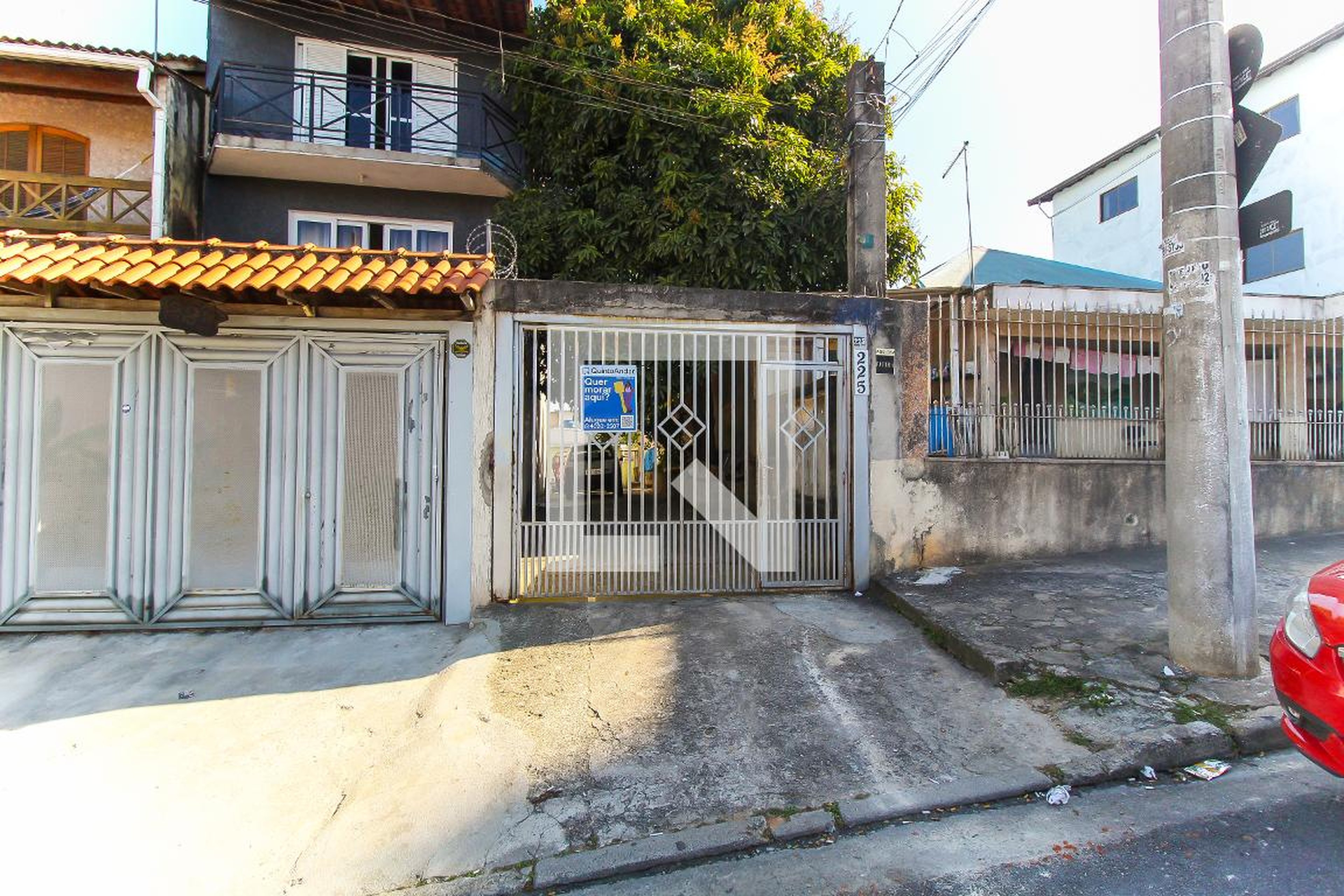 Fachada Condomínio em Rua Doutor Miguel Guimarães, 225