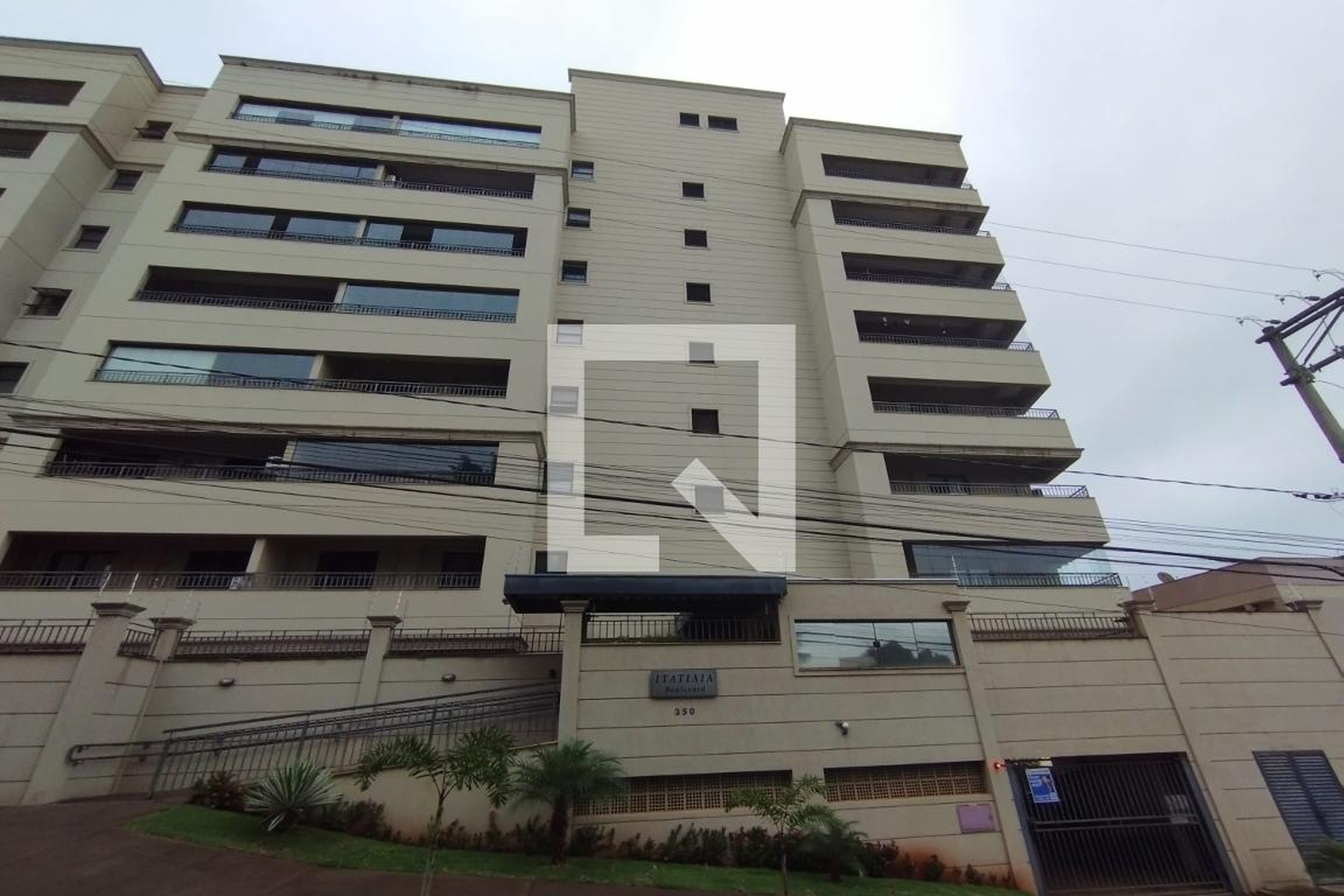 Fachada Condomínio Itatiaia Boulevard