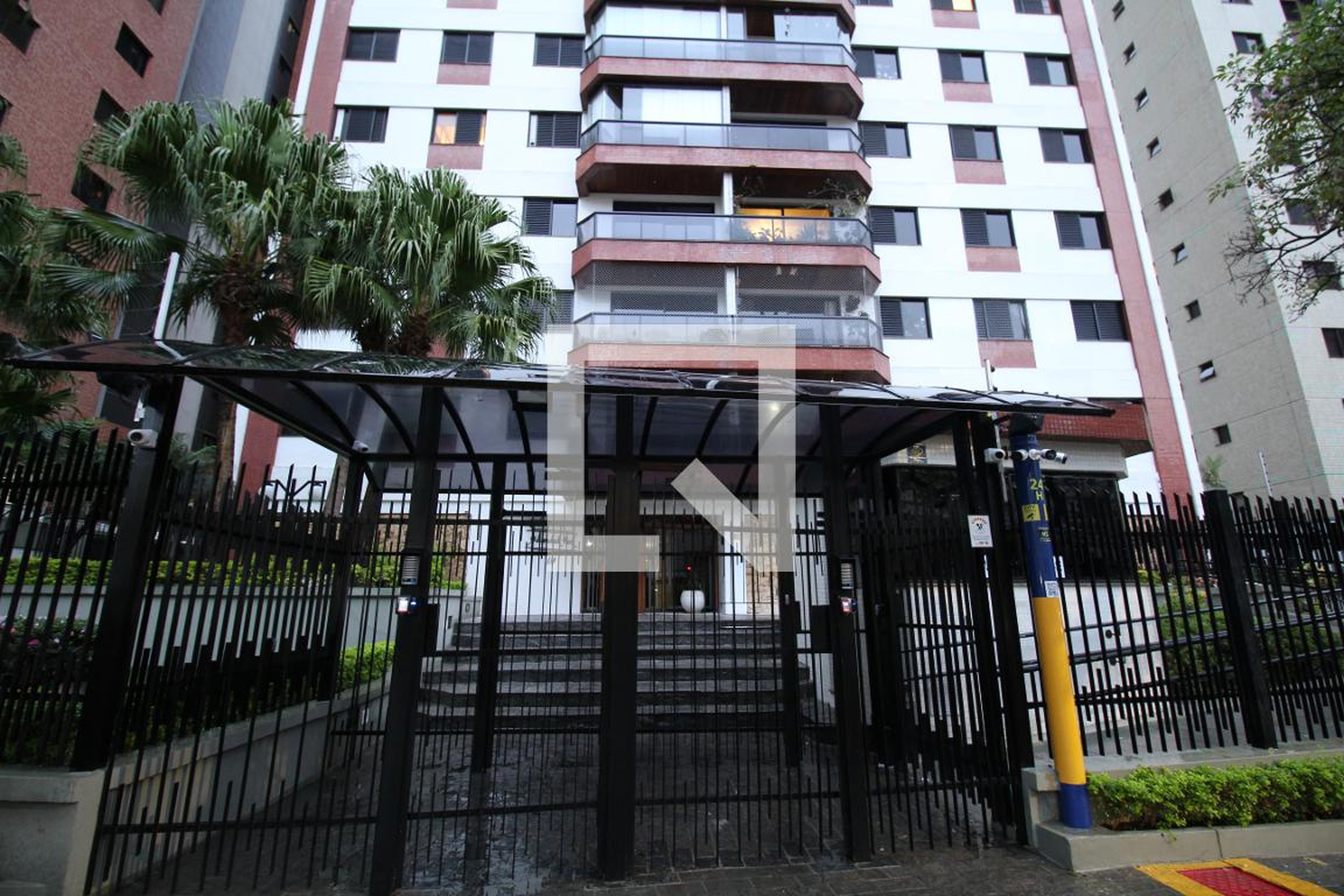 Fachada Edifício Adirondack Park