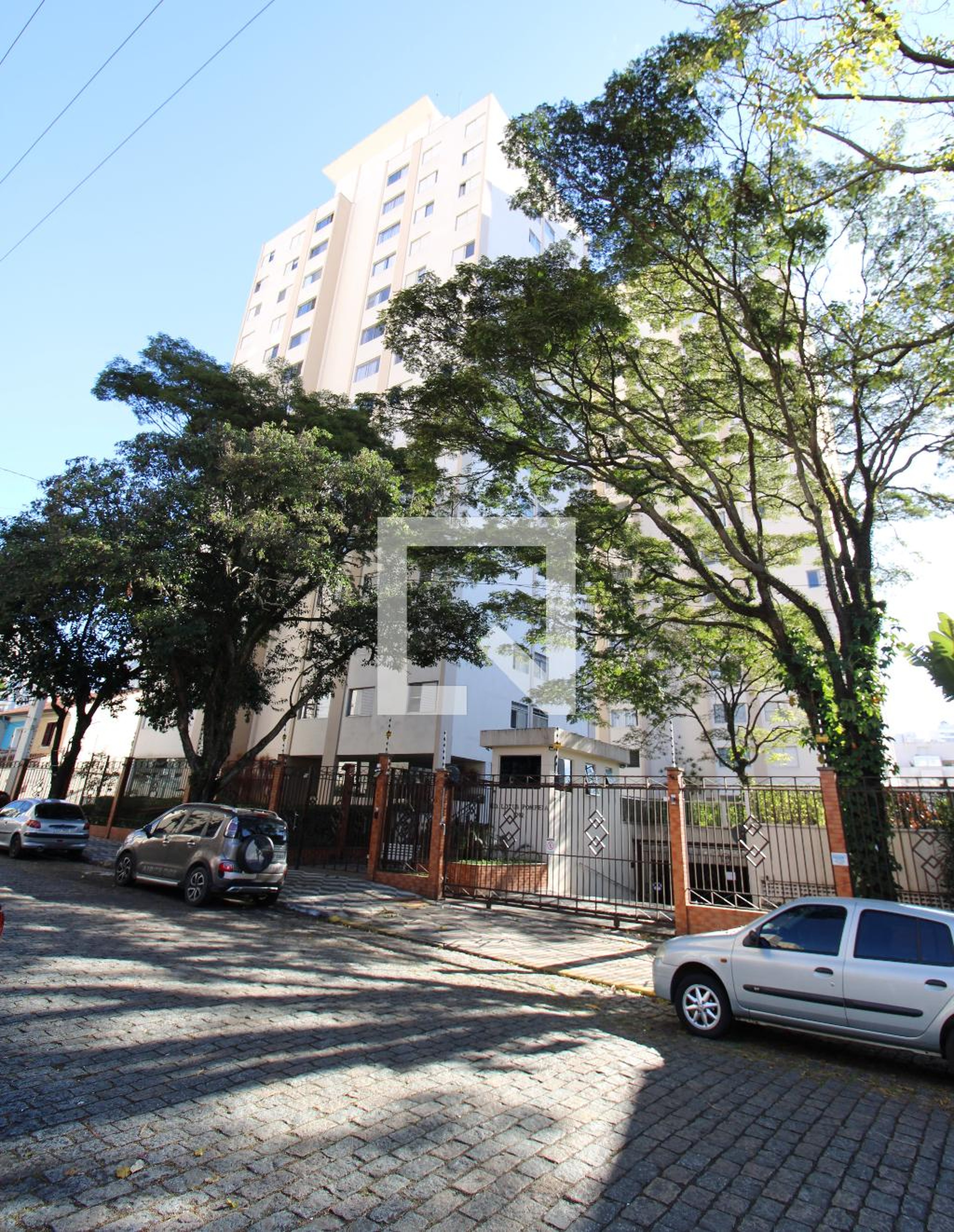 Fachada do condomínio Condomínio Lotus Pompéia