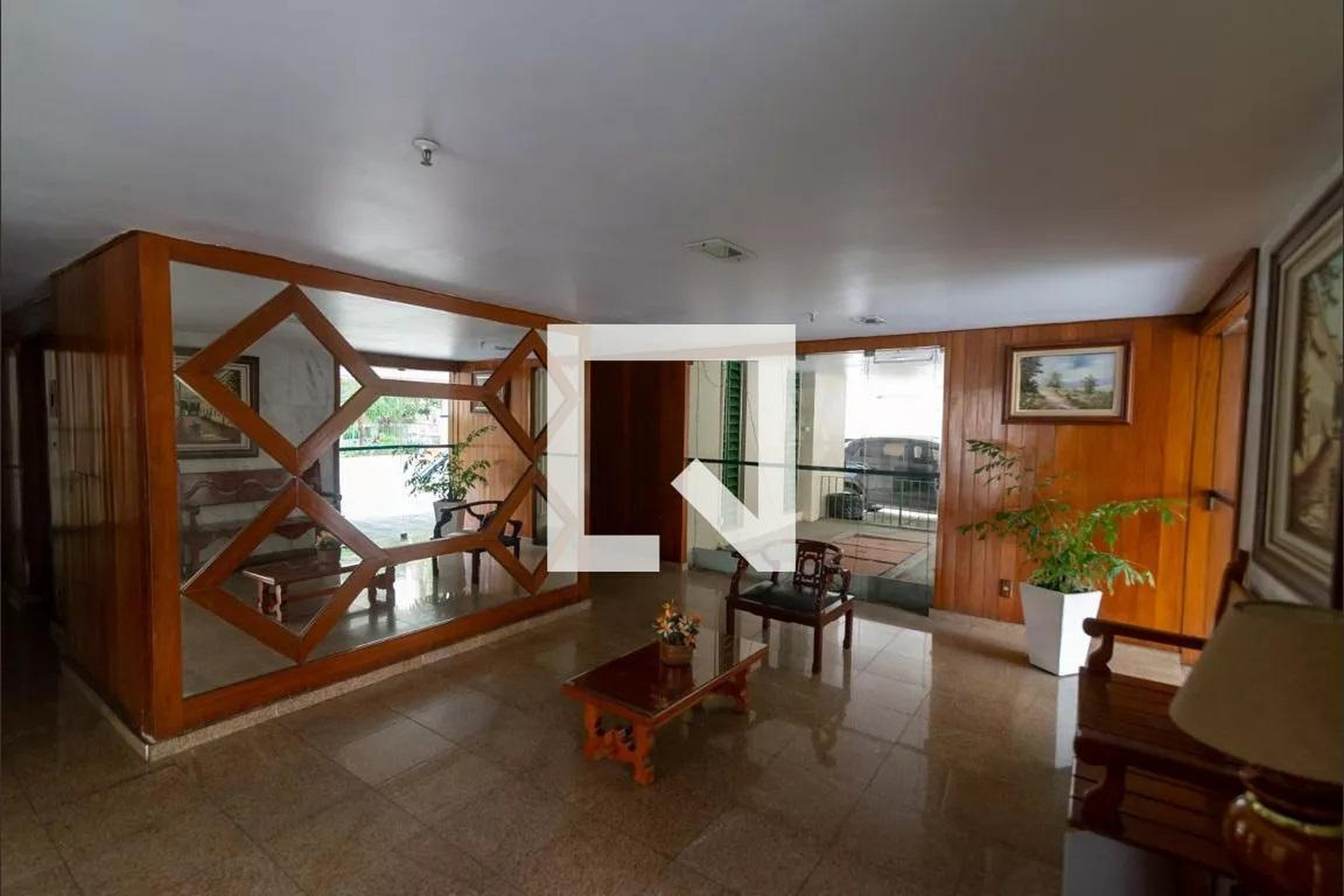 Hall - Edifício Ferreira Pontes