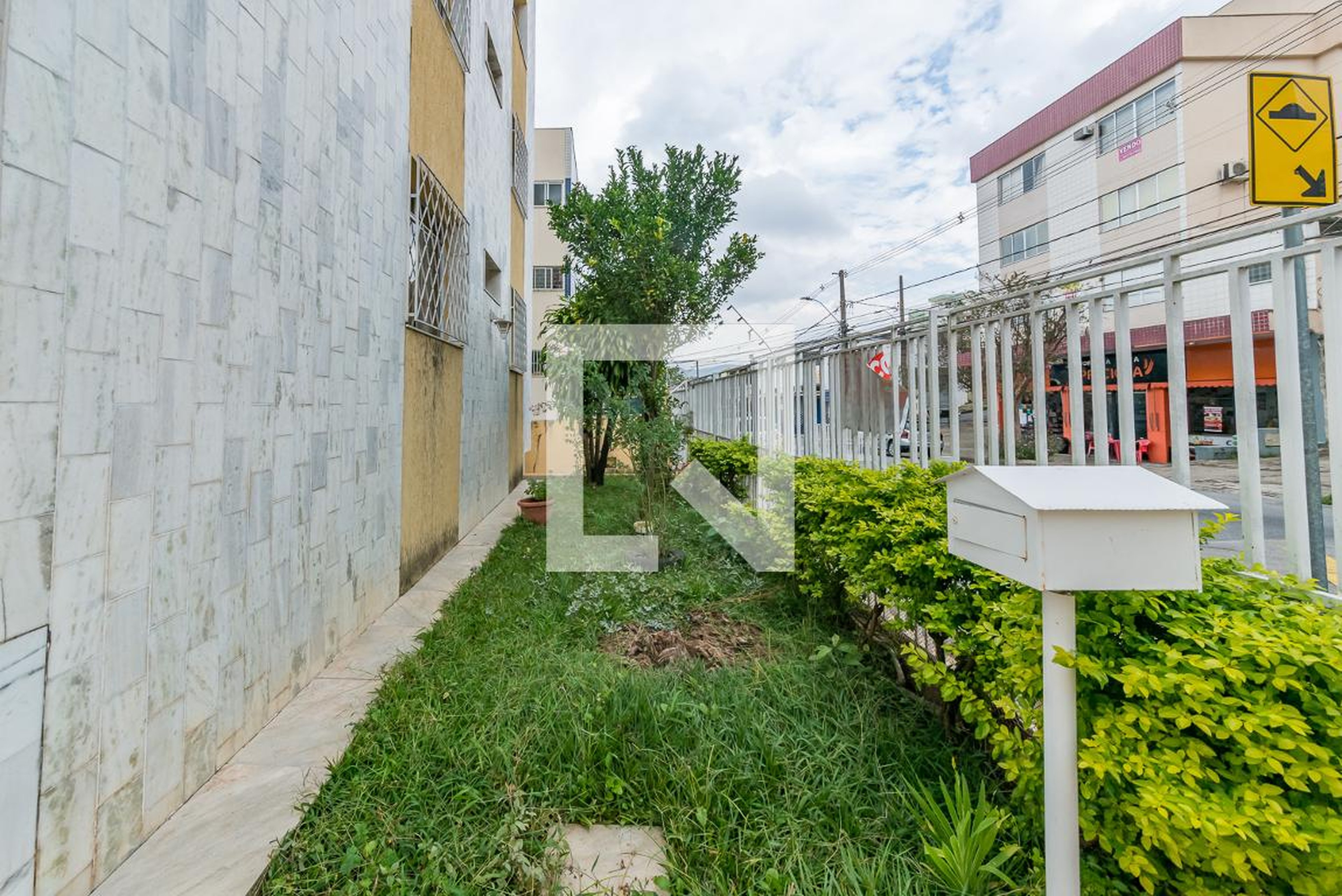 Entrada - Edifício Luciana