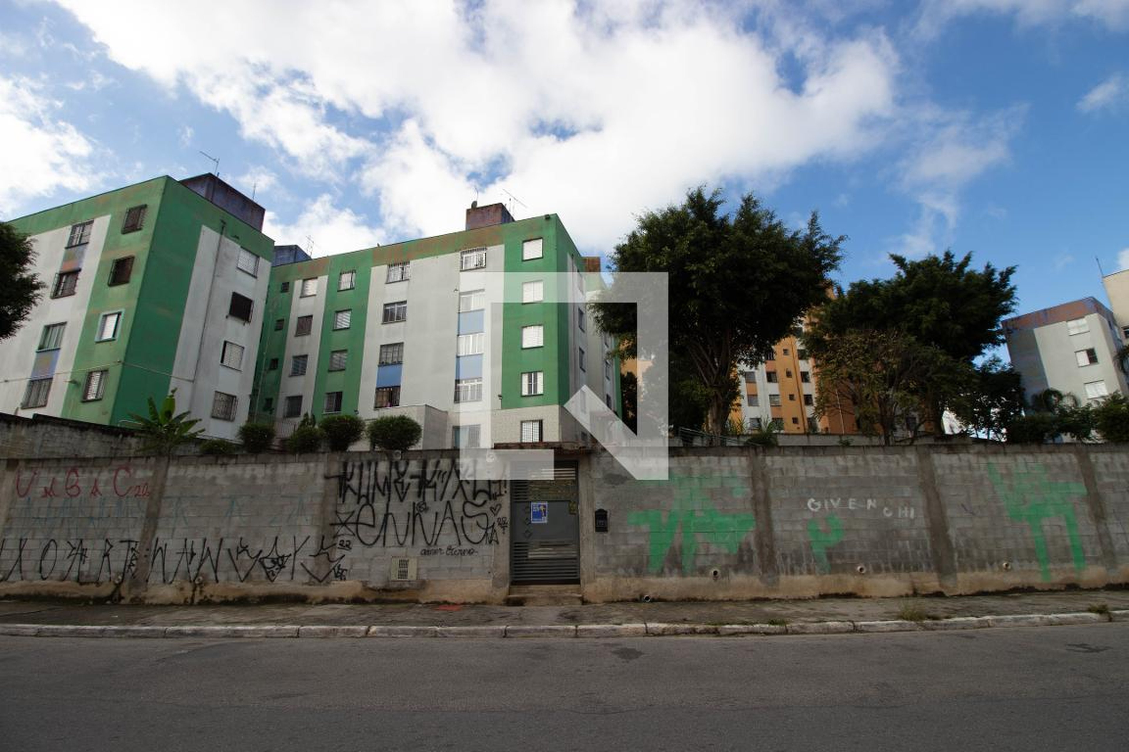 Fachada Condomínio Cdhu