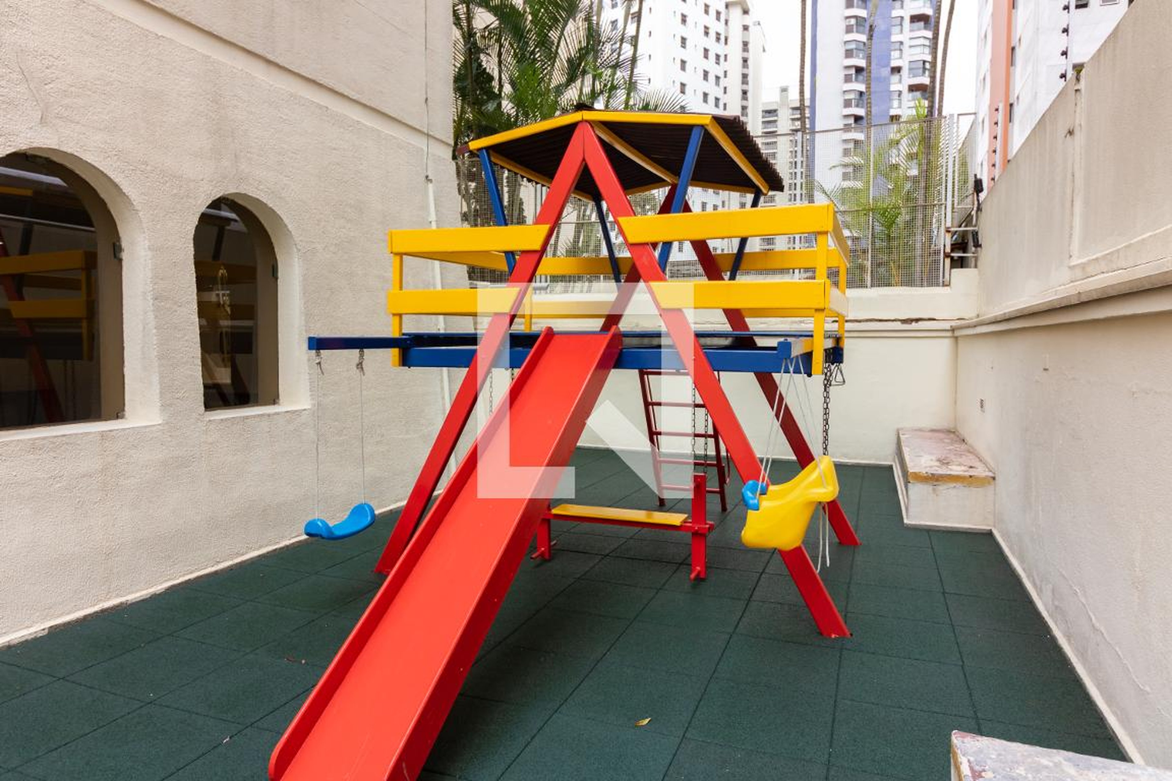 Playground - Edifício civitavecchia