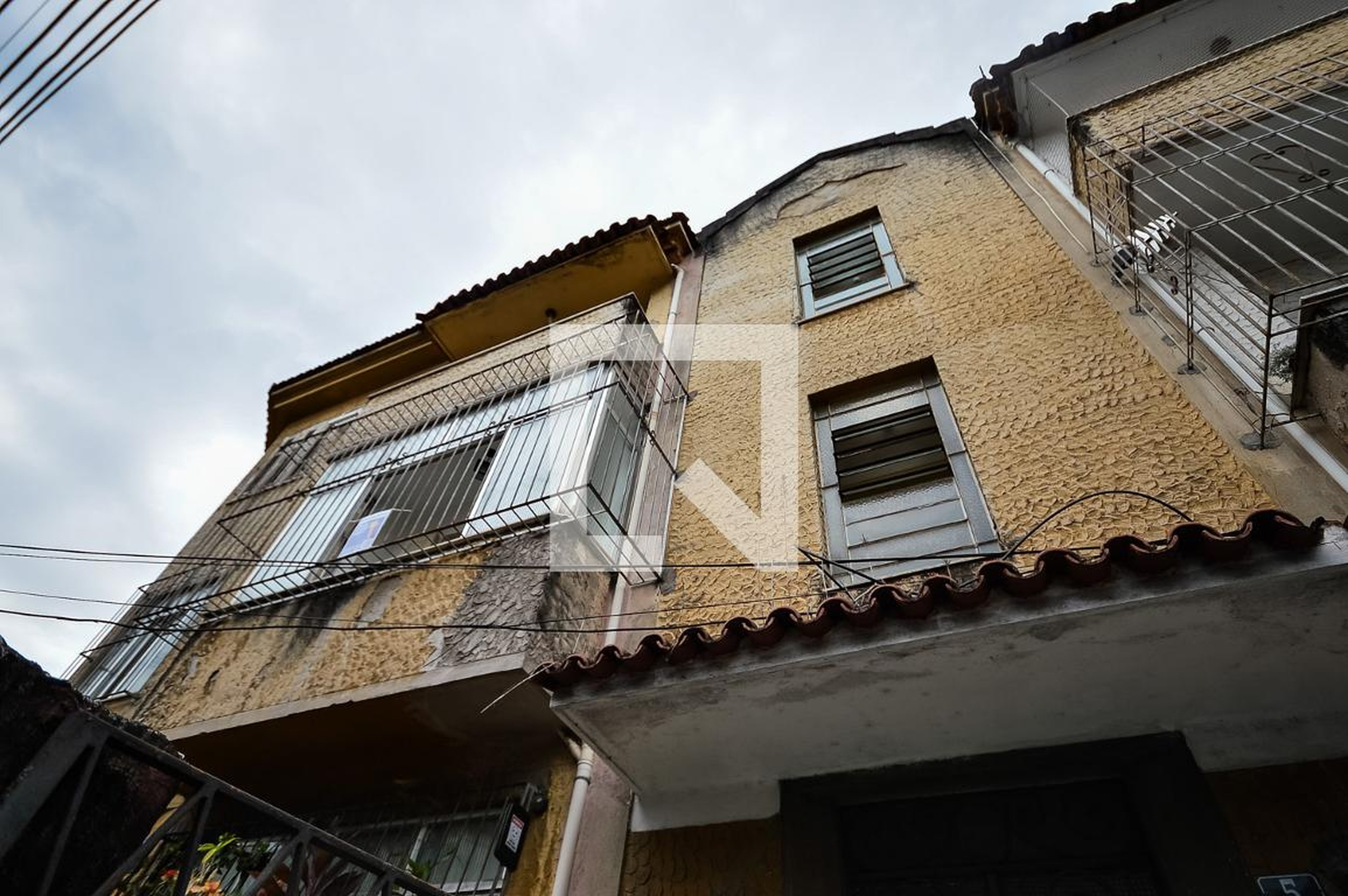 Fachada Condomínio em Rua Paula Frassinetti, 1